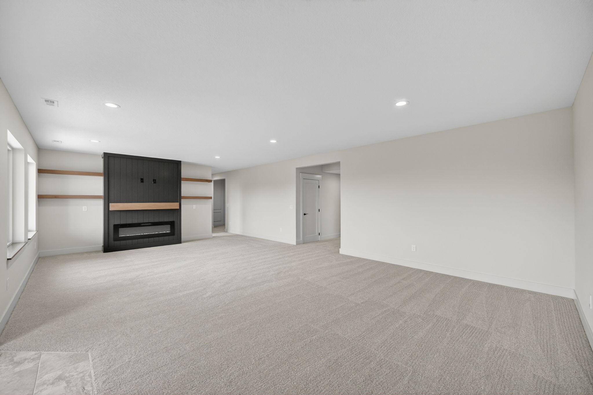 16408 N Valley Drive Property Photo 23