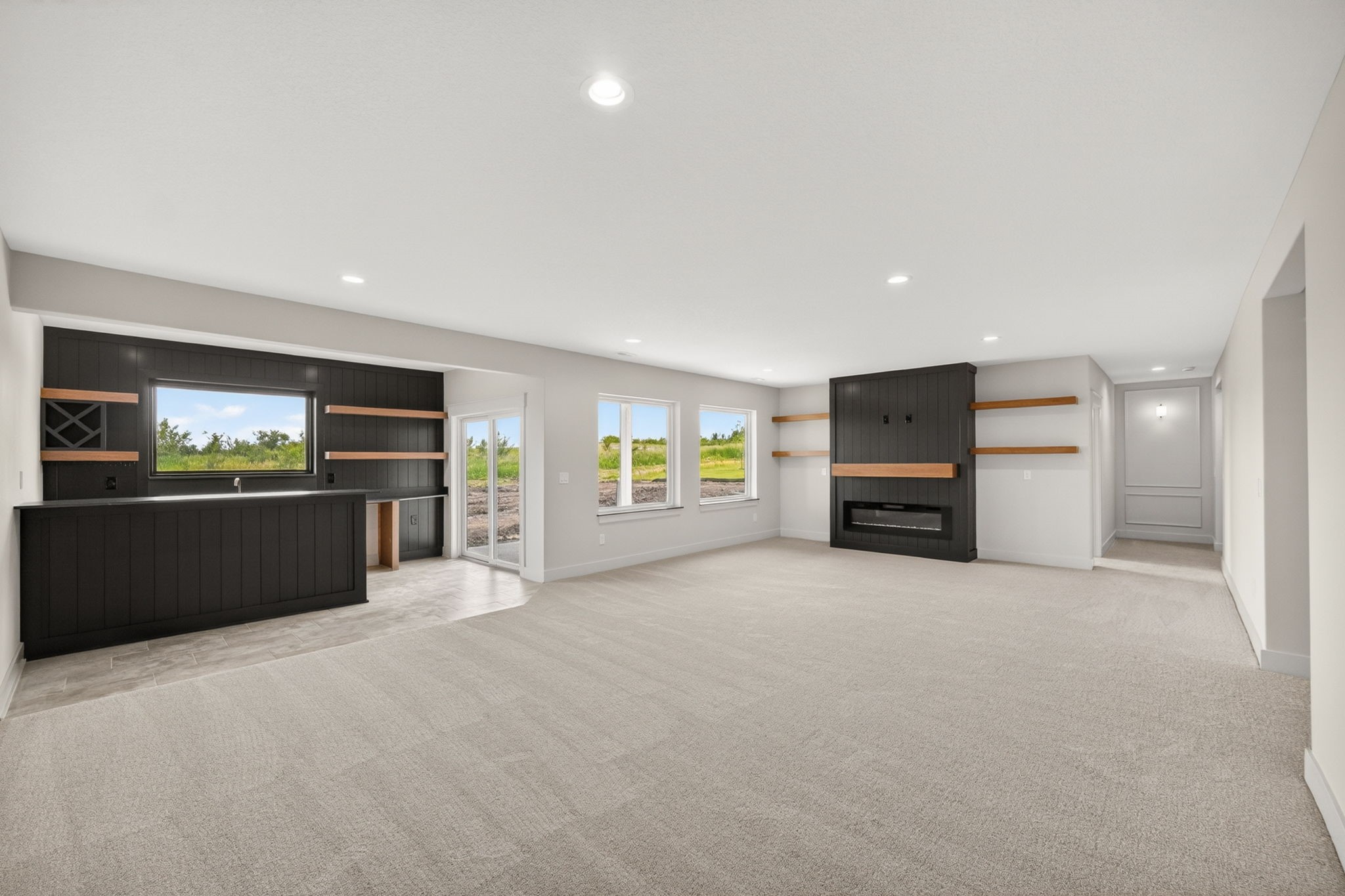 16408 N Valley Drive Property Photo 25