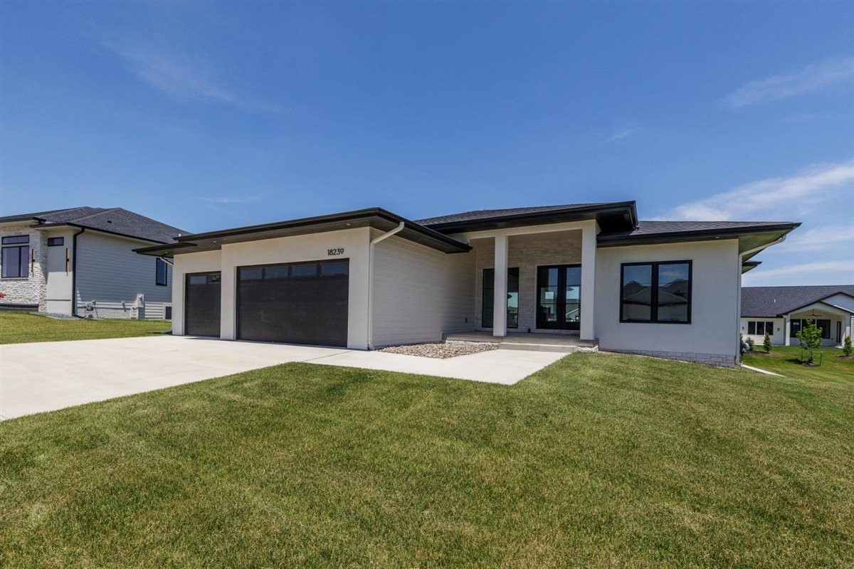 18239 Alderleaf Drive Property Photo 1