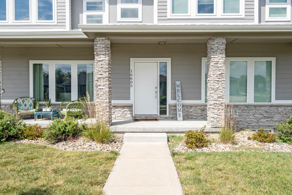16605 Wilden Drive Property Photo 1
