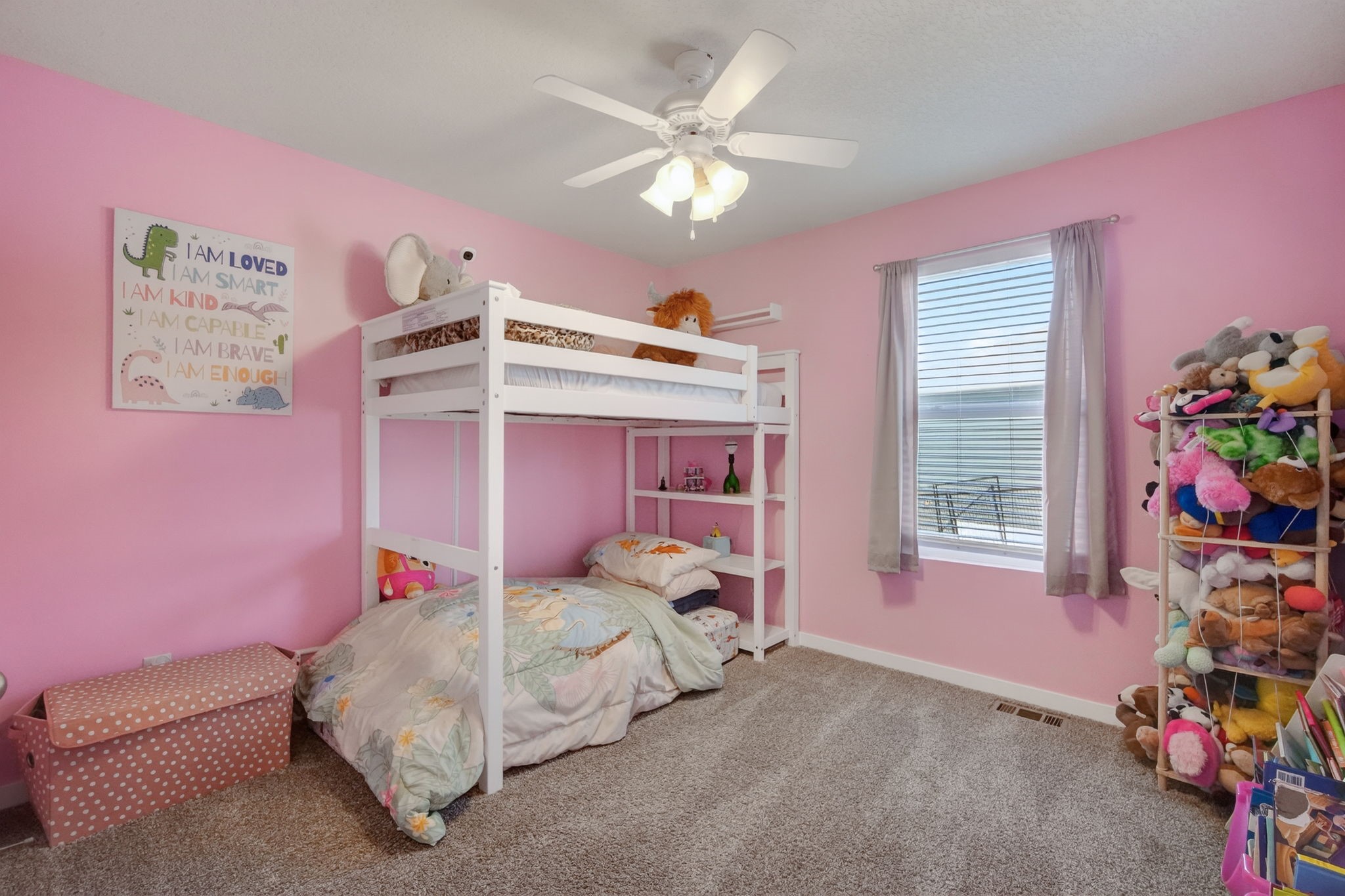904 Cove Street Se Property Photo 17
