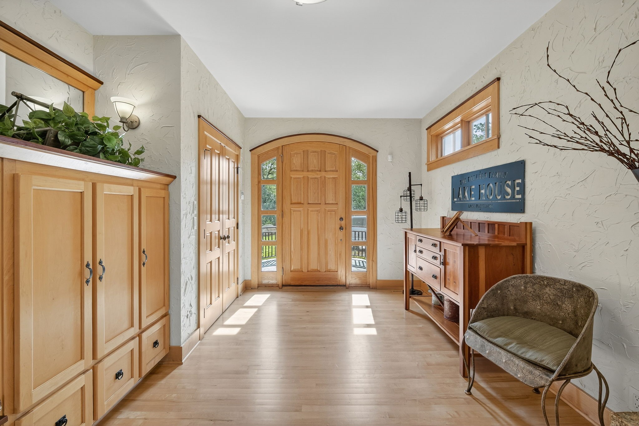 5061 Panorama Drive Property Photo 5