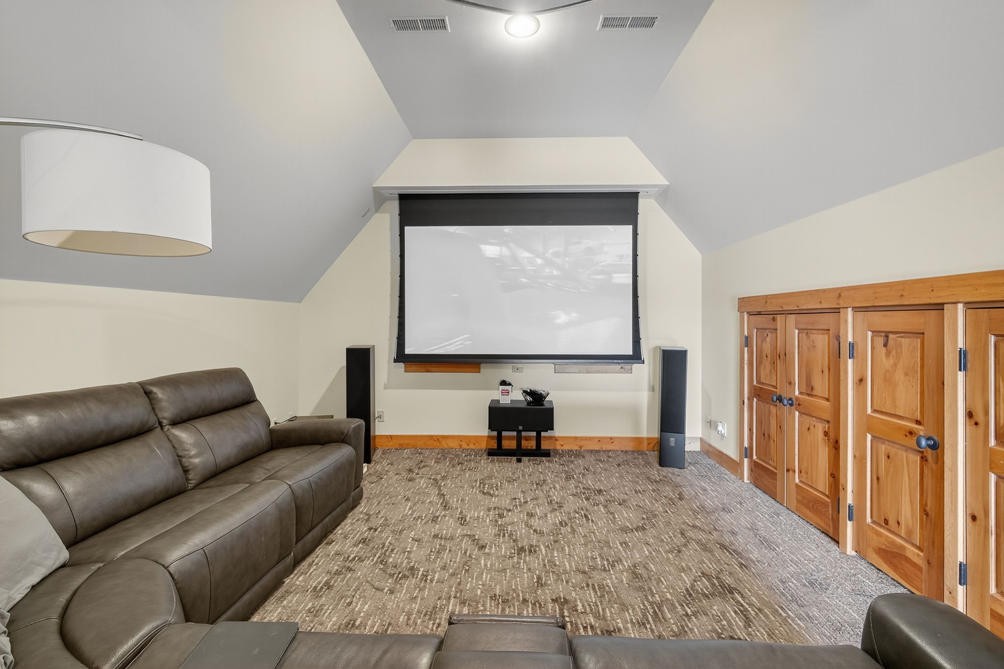 5061 Panorama Drive Property Photo 25