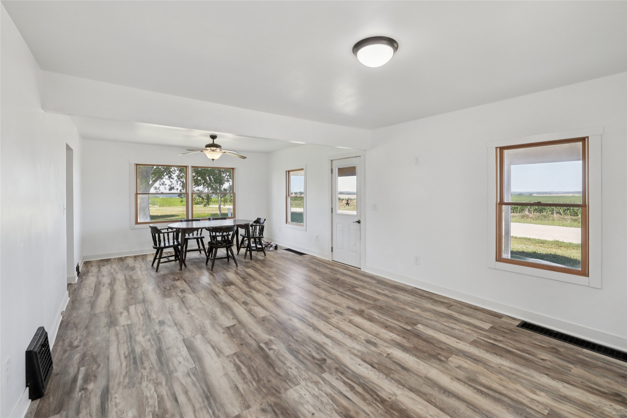 7404 Sioux Avenue Property Photo 8