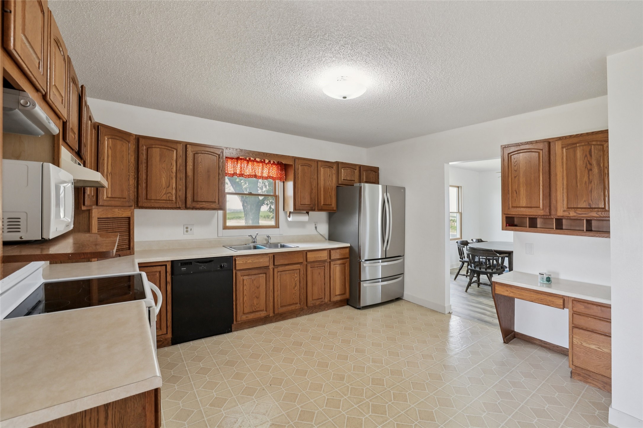 7404 Sioux Avenue Property Photo 11