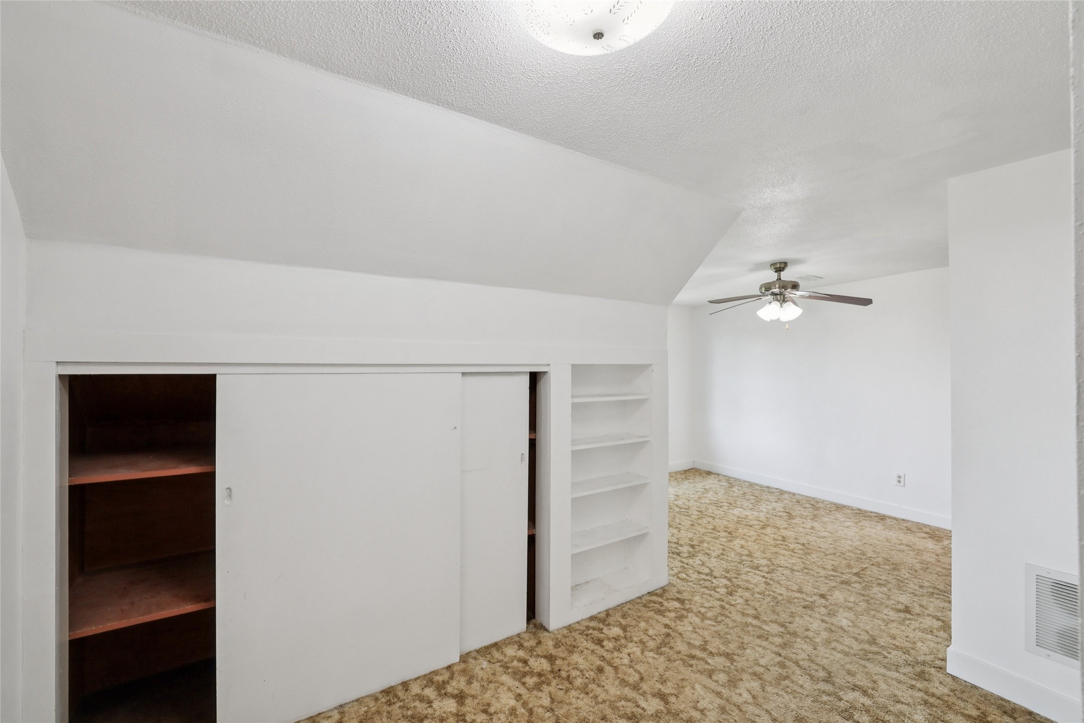 7404 Sioux Avenue Property Photo 19