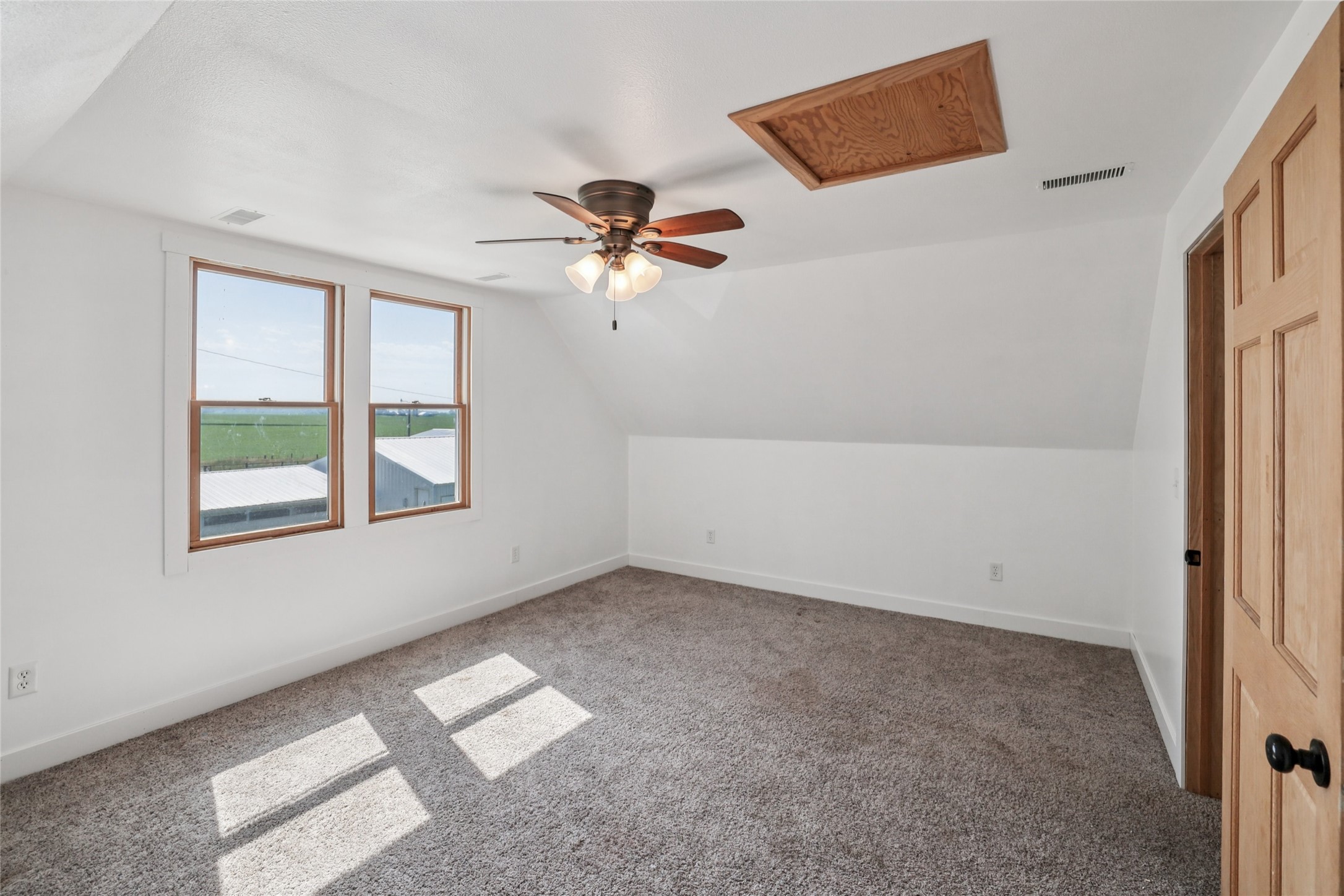 7404 Sioux Avenue Property Photo 20