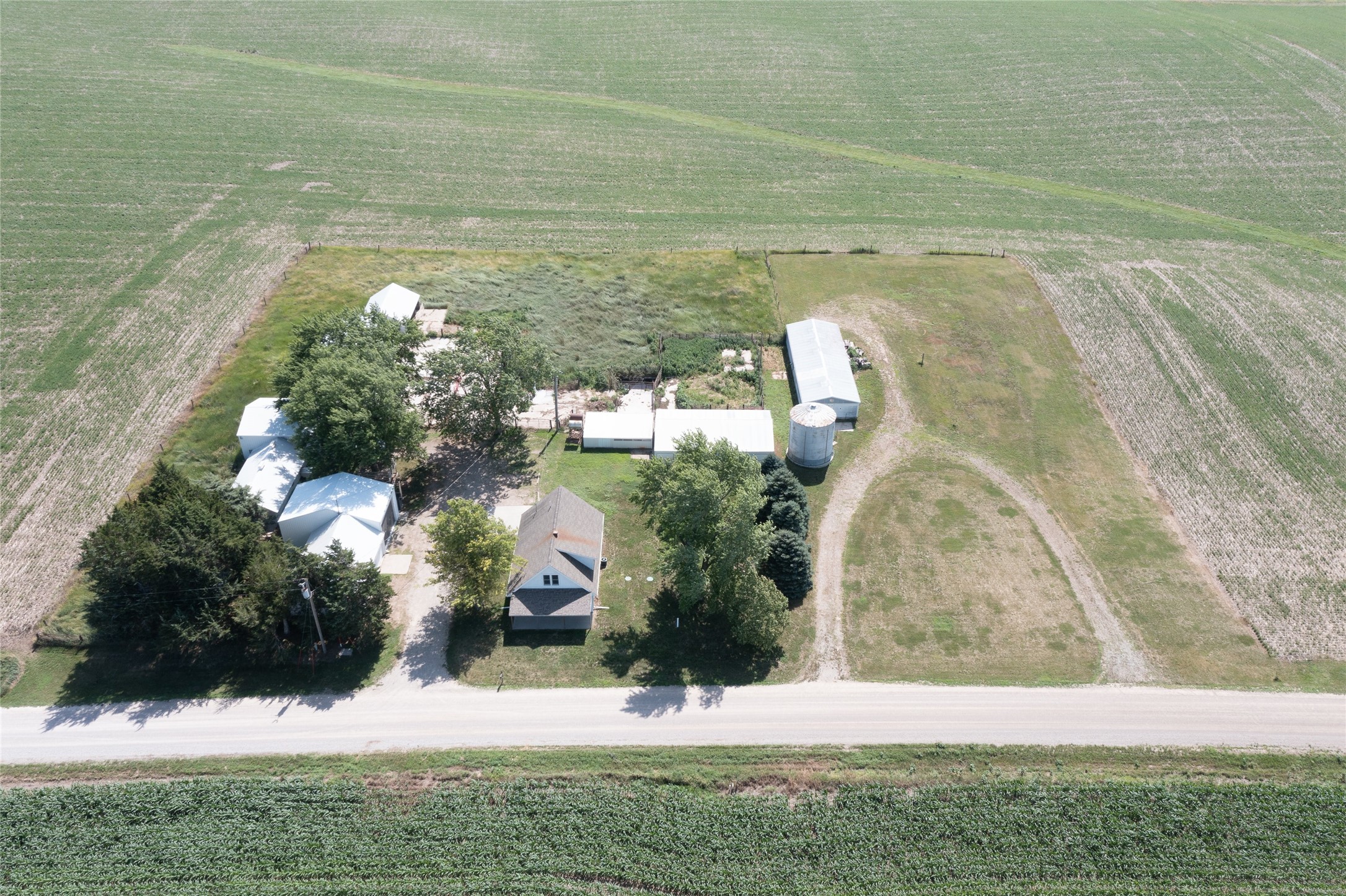 7404 Sioux Avenue Property Photo 29