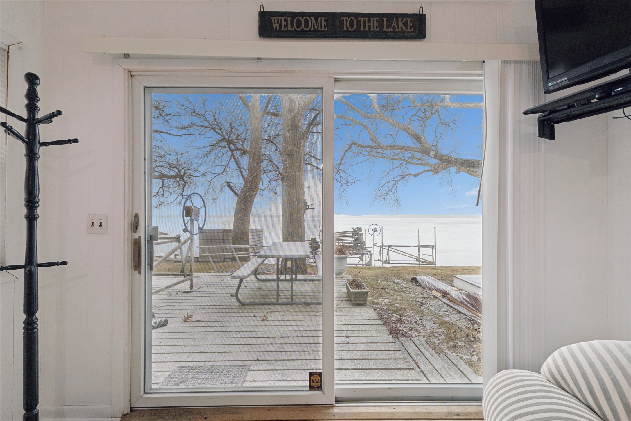 725 N Shore Drive Property Photo 19