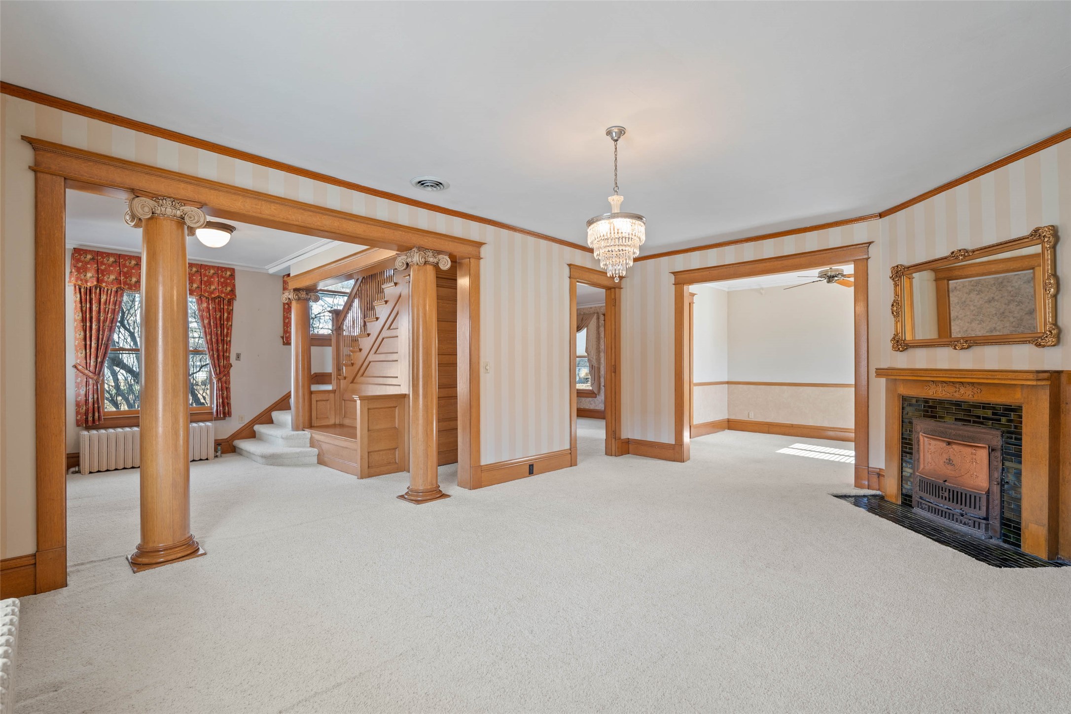 621 6th Street Property Photo 6