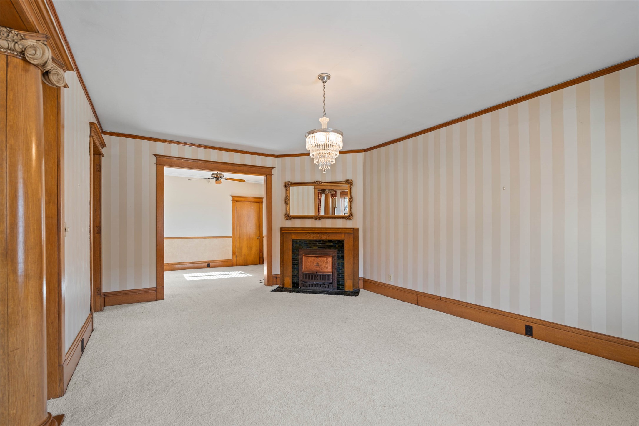 621 6th Street Property Photo 8