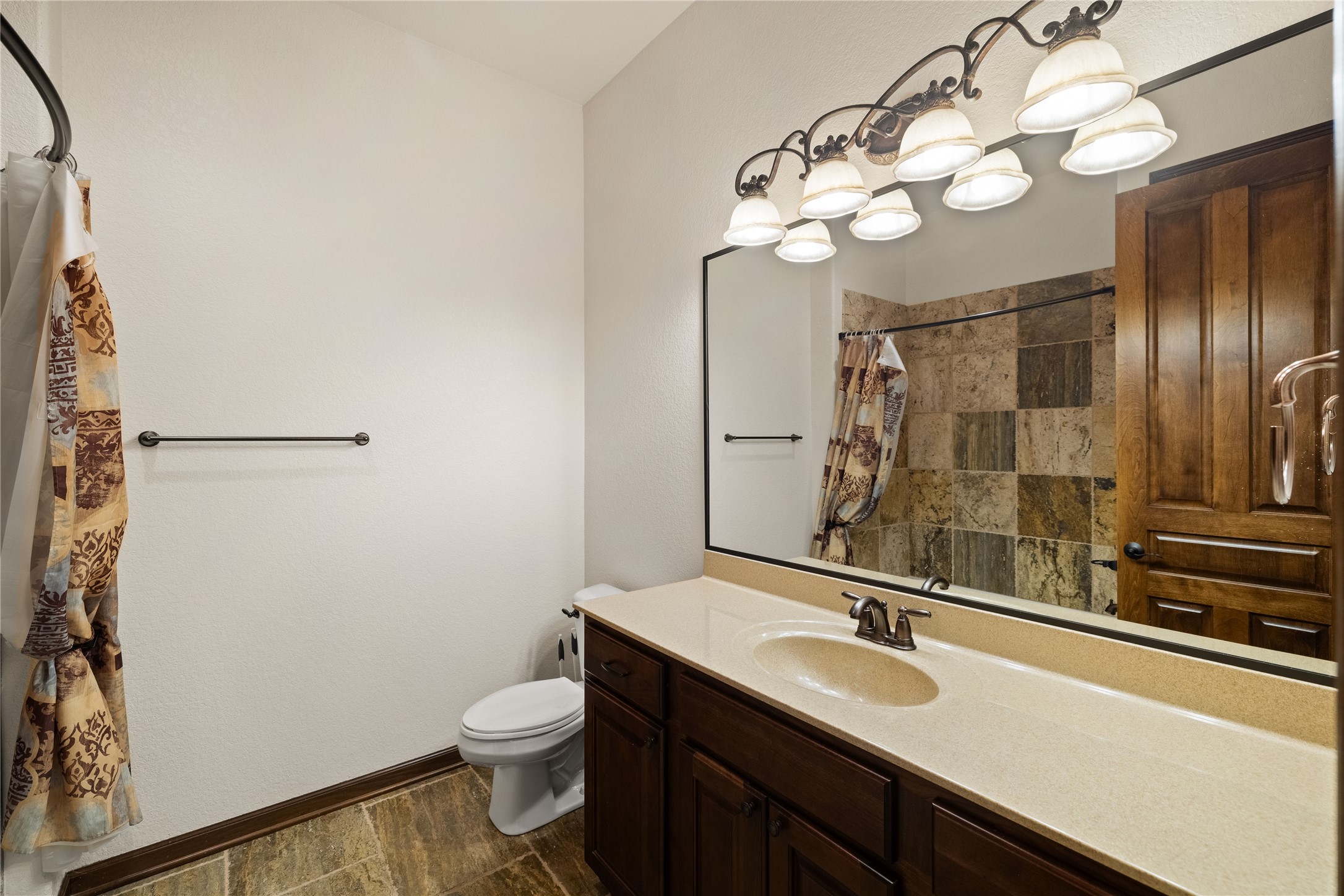 1411 Ne 47th Street Property Photo 19
