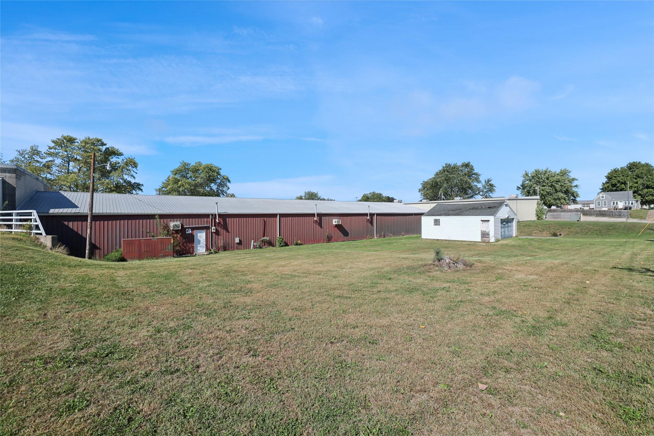 401 S Front Street Property Photo 11