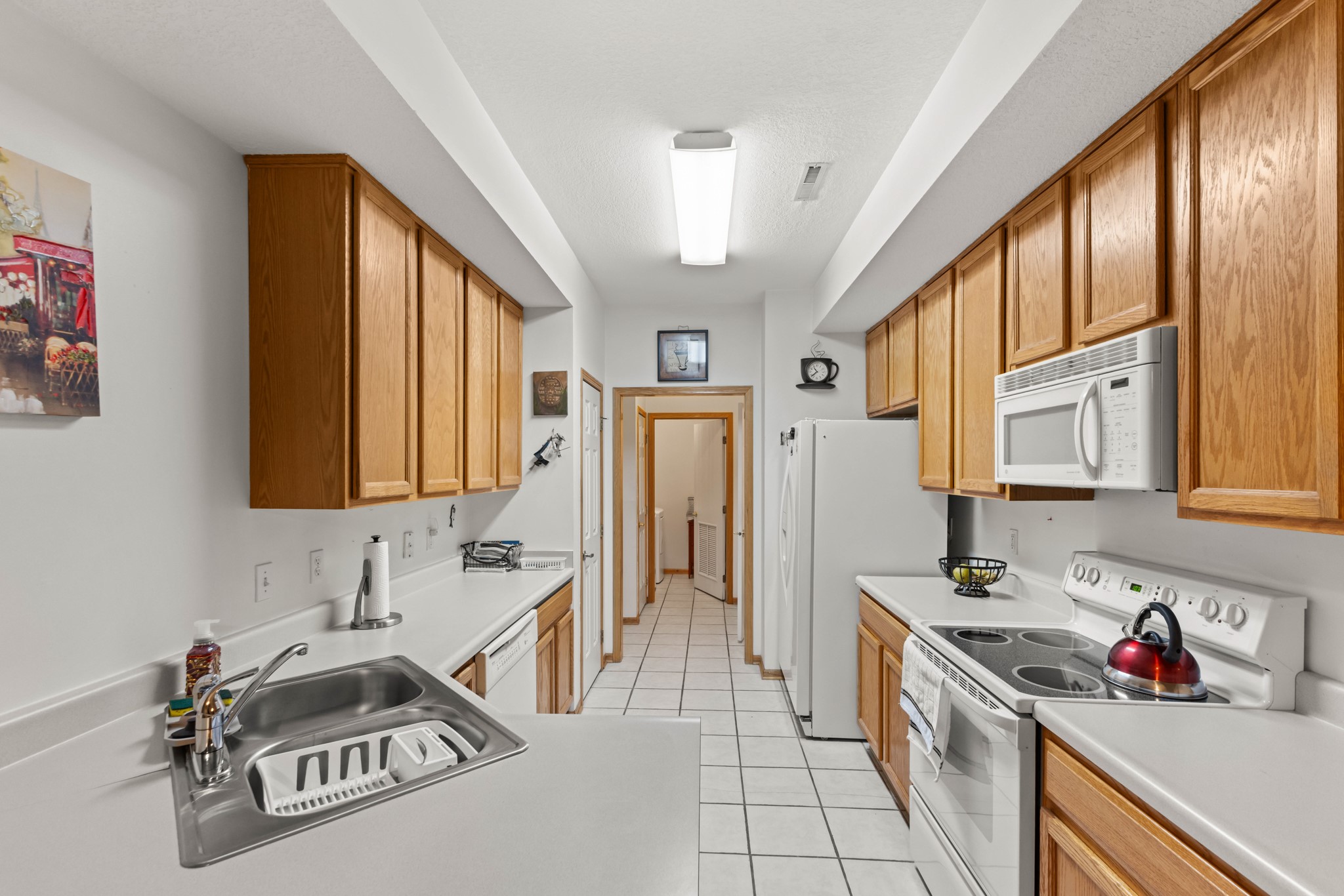 10415 Hickory Drive 9 Property Photo 6