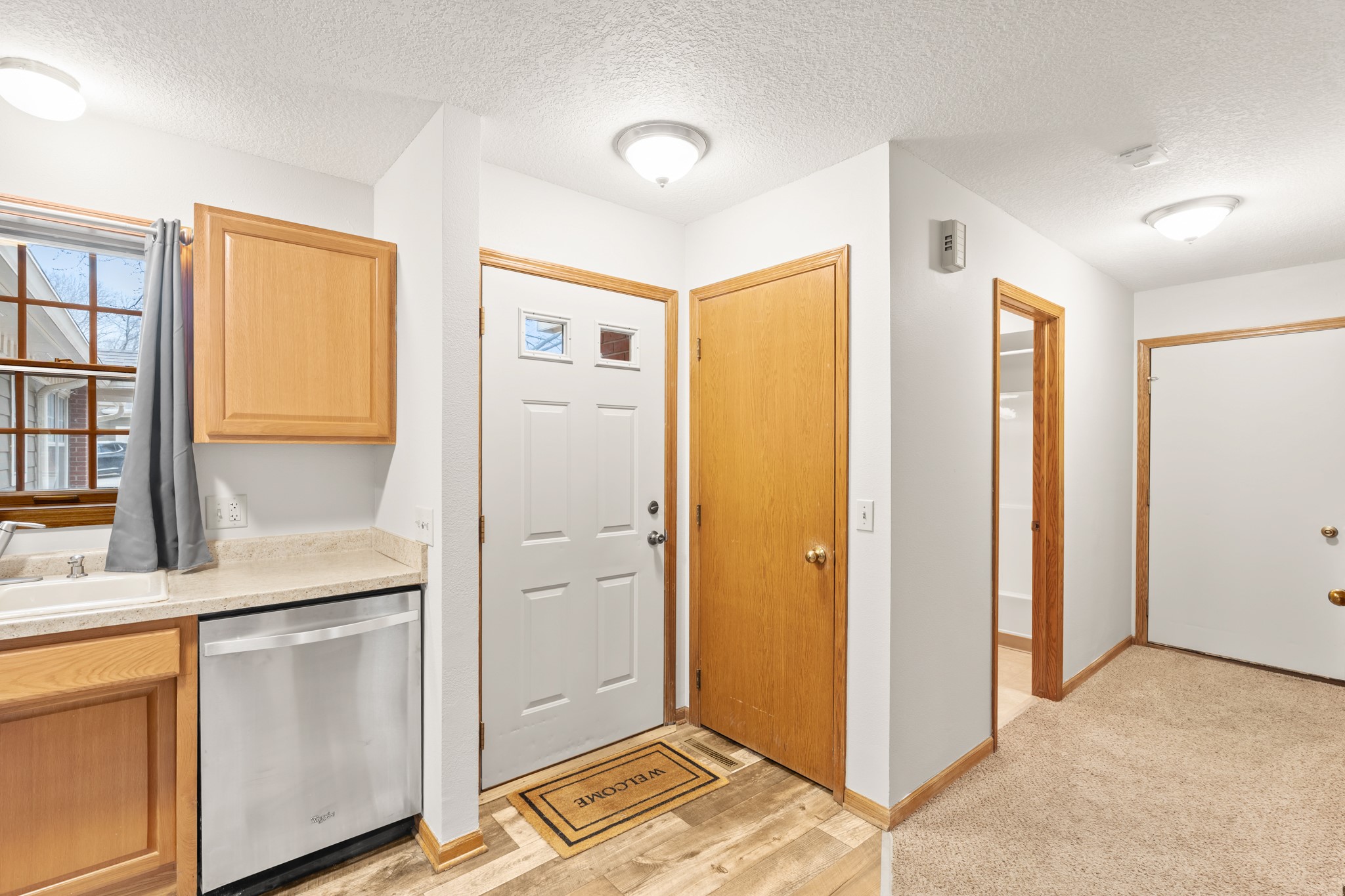 5408 Vista Drive Property Photo 3