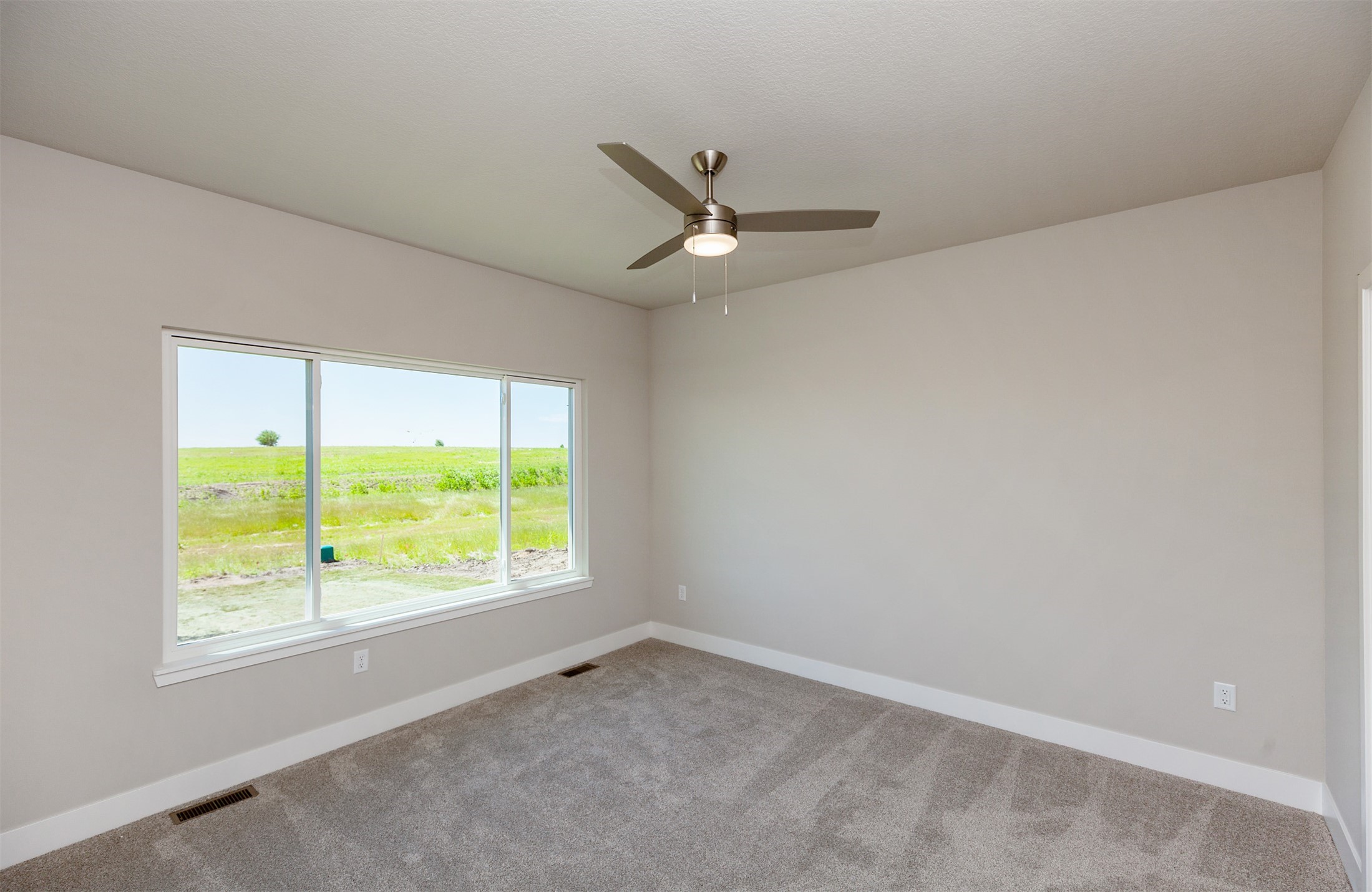 1560 Werthman Drive Property Photo 20