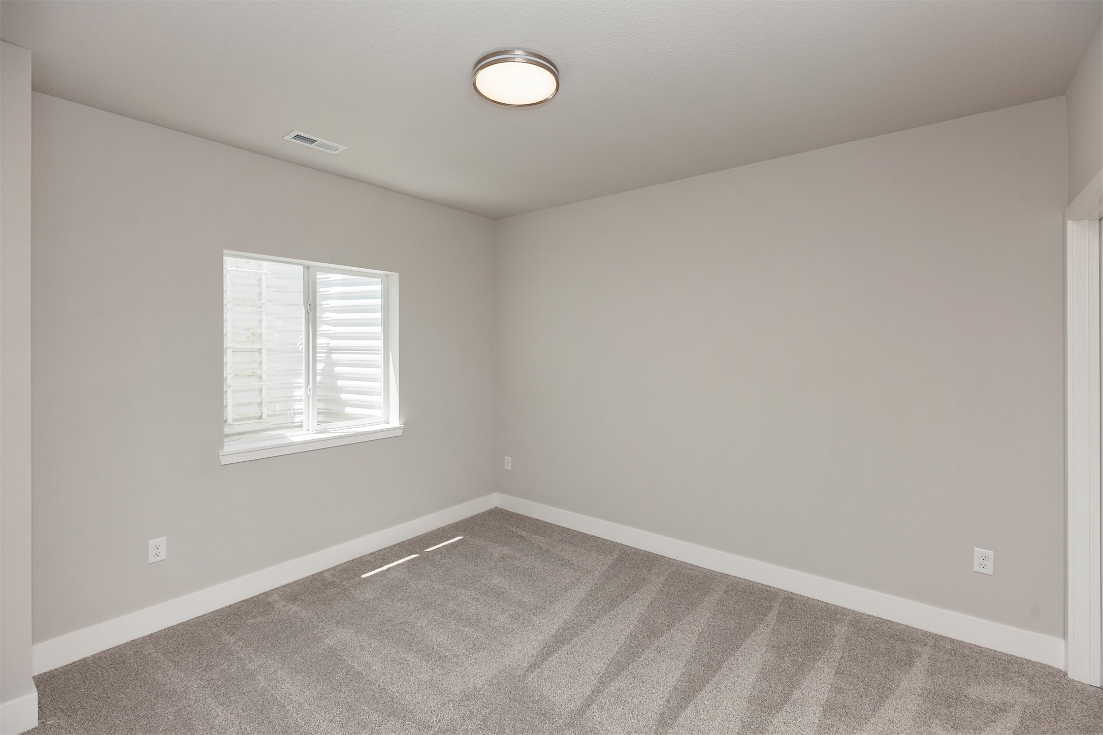 1560 Werthman Drive Property Photo 29