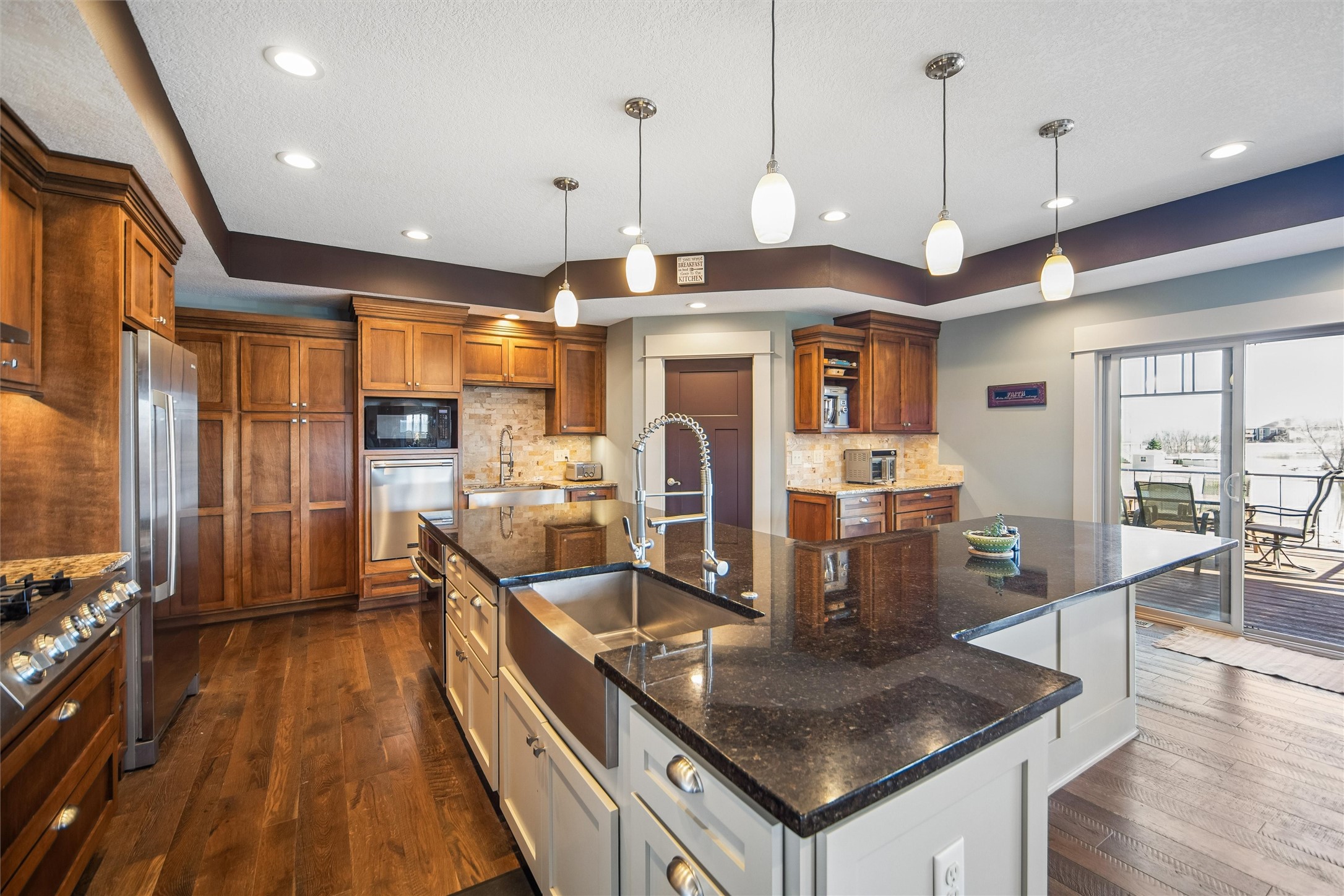 110 Lake Shore Drive Property Photo 9