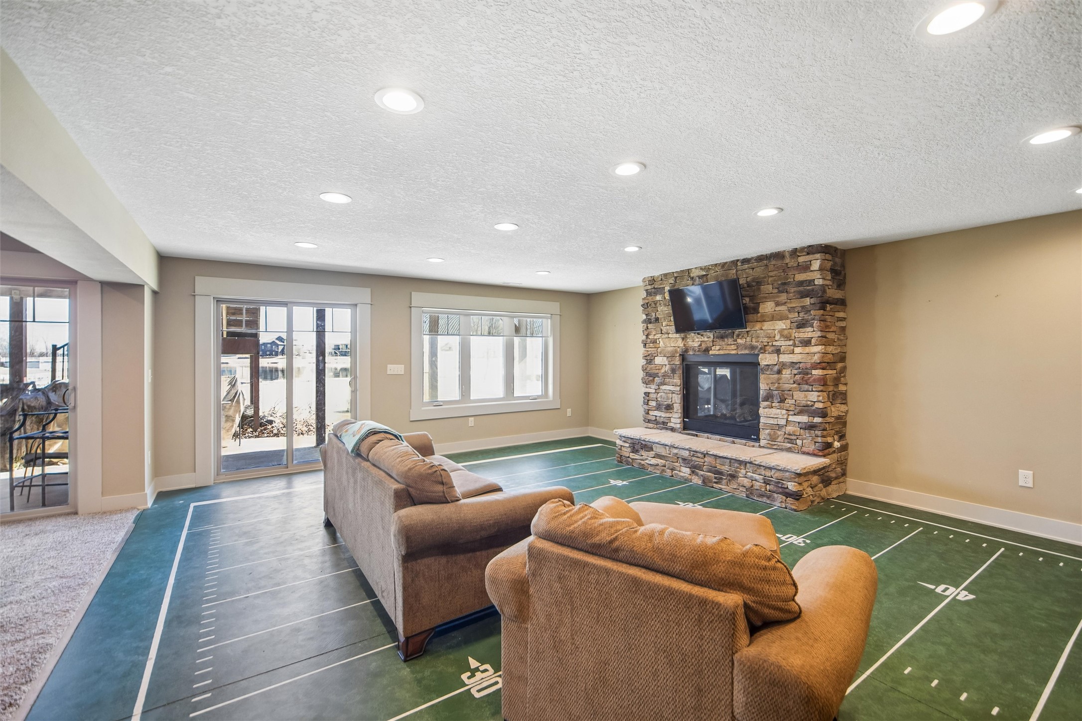 110 Lake Shore Drive Property Photo 24