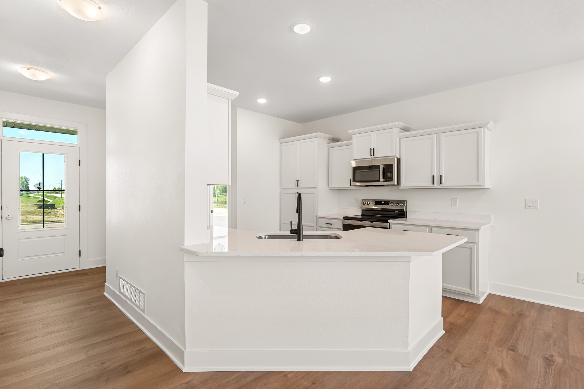 2914 Nw Reinhart Drive Property Photo 14
