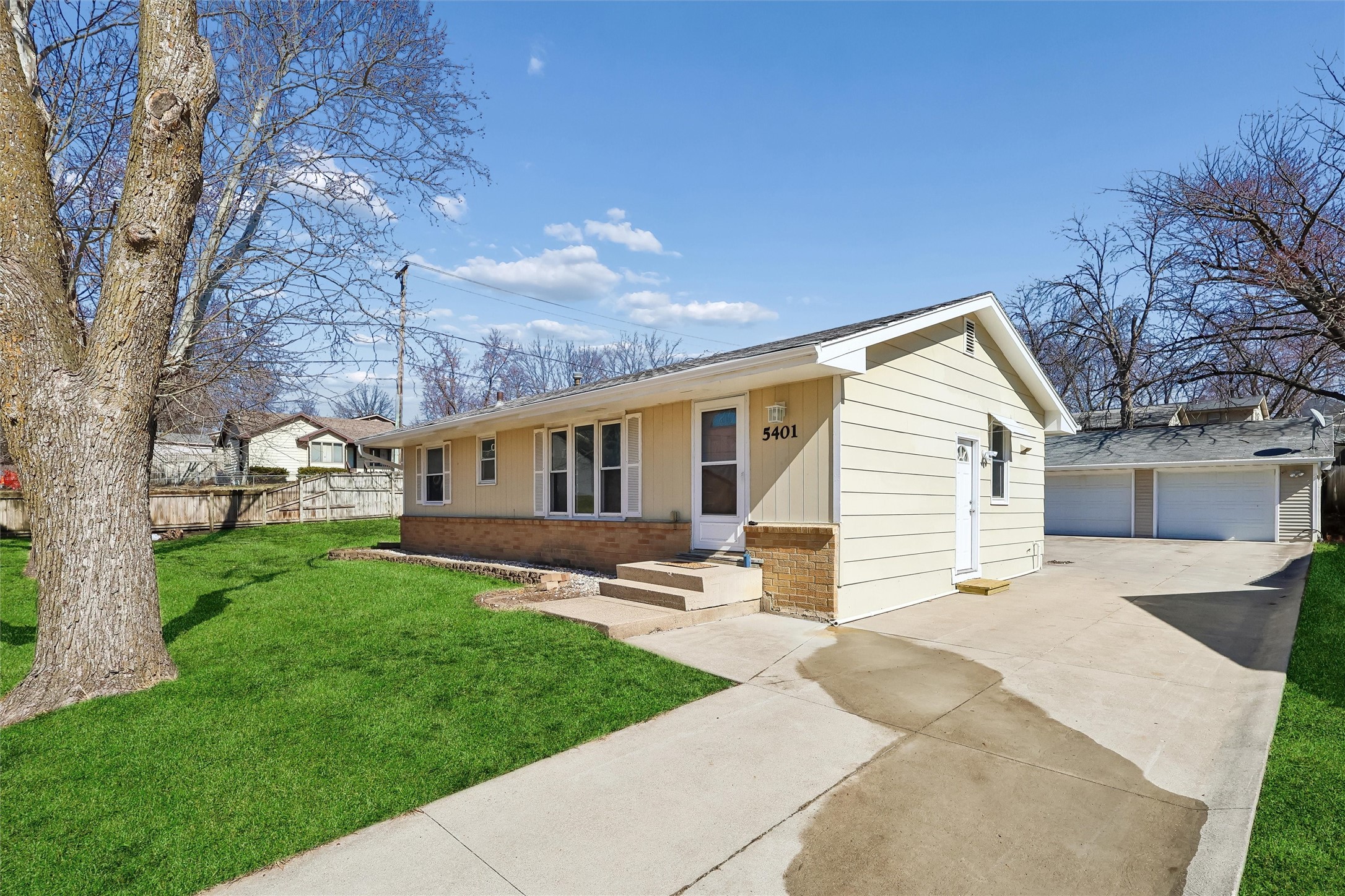 5401 Se 6th Street Property Photo 1