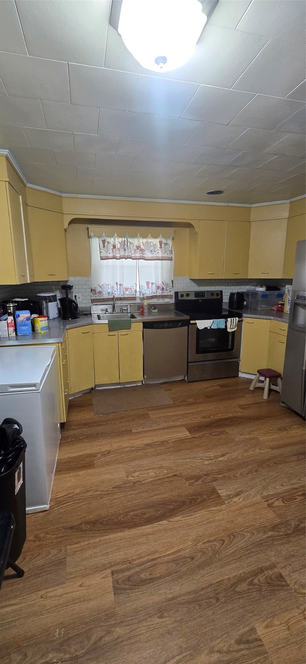 1616 8th Avenue Property Photo 6