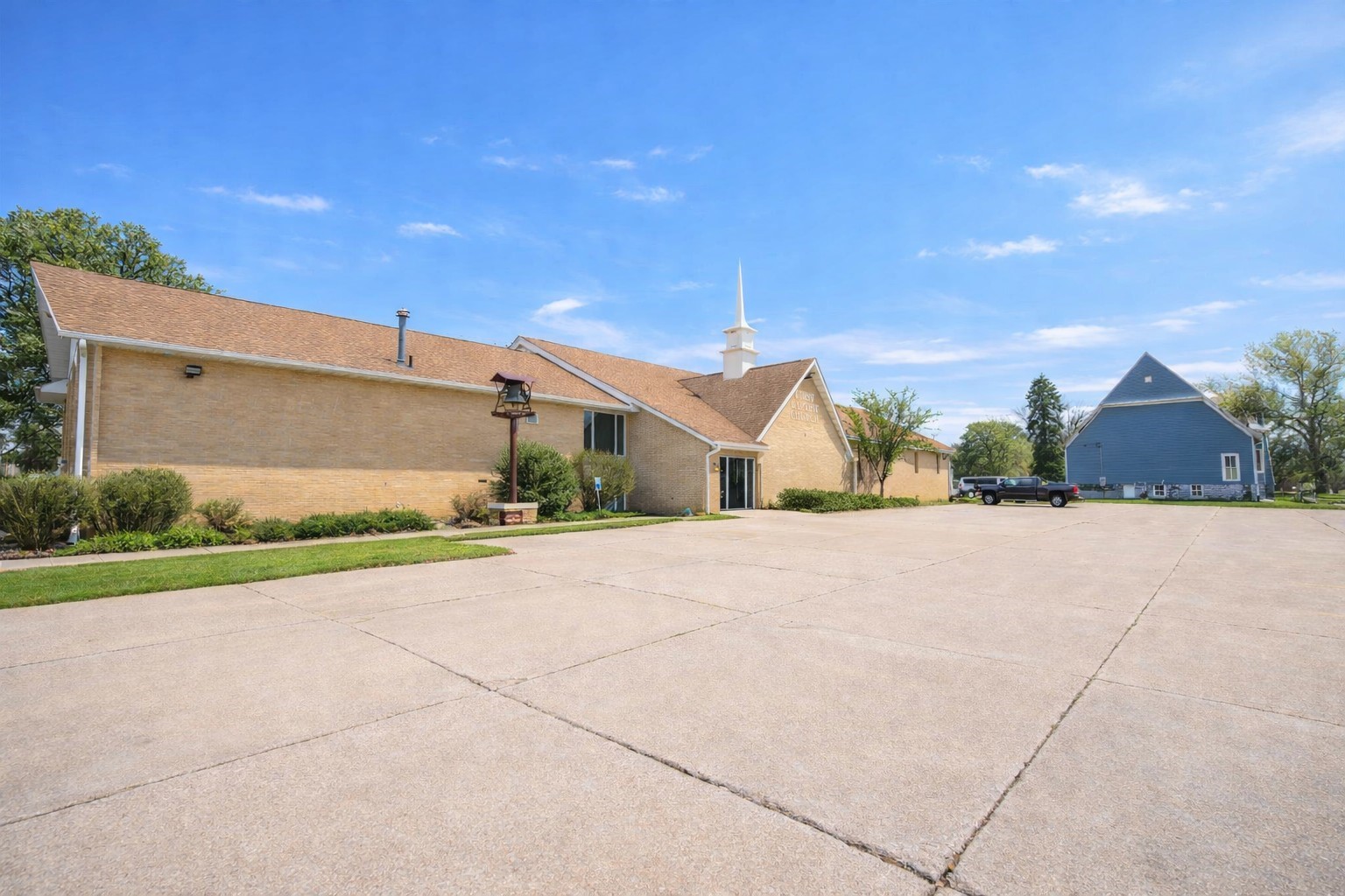 1220 4th Street Property Photo 1