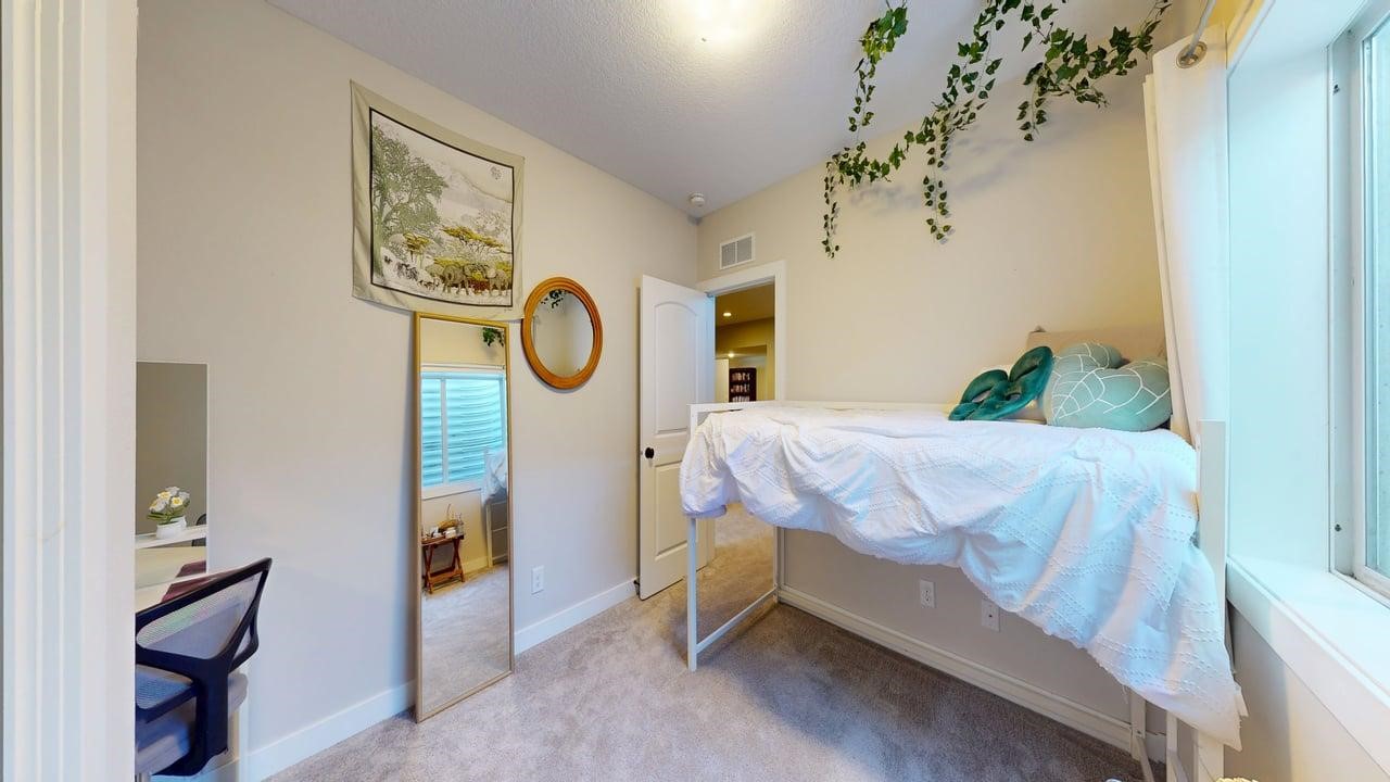 1115 Pleasant Street Ne Property Photo 20