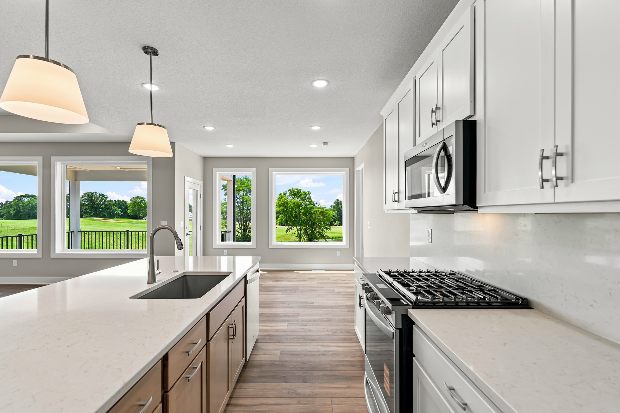 2531 Bos Landen Drive Property Photo 8