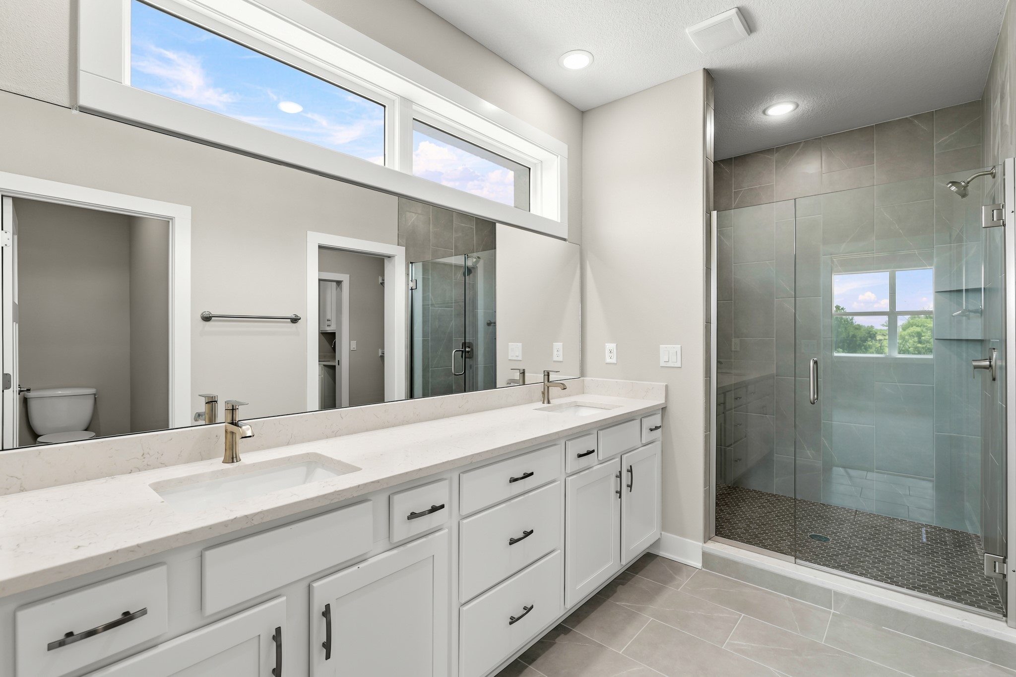 2531 Bos Landen Drive Property Photo 15