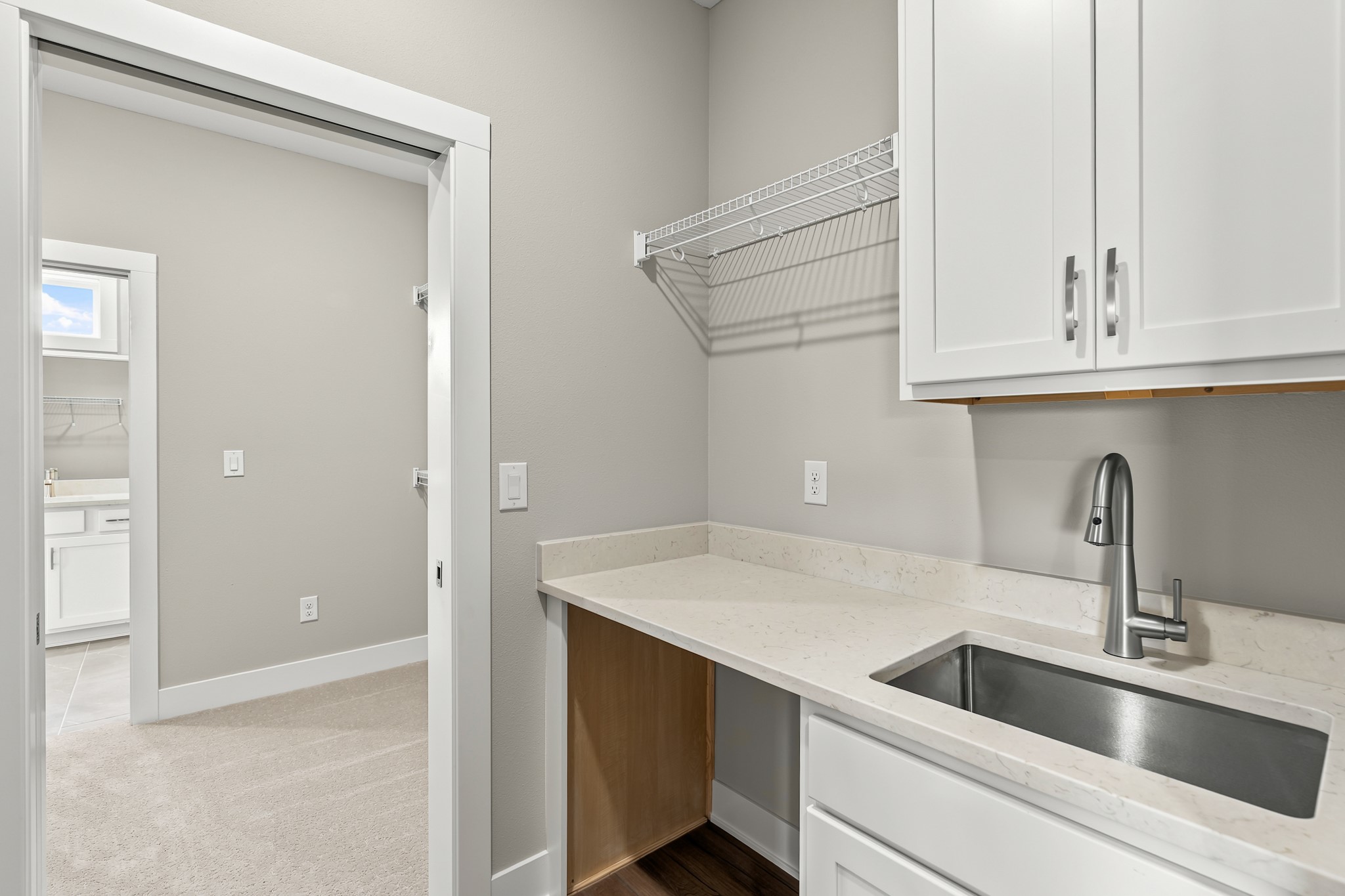 2531 Bos Landen Drive Property Photo 18