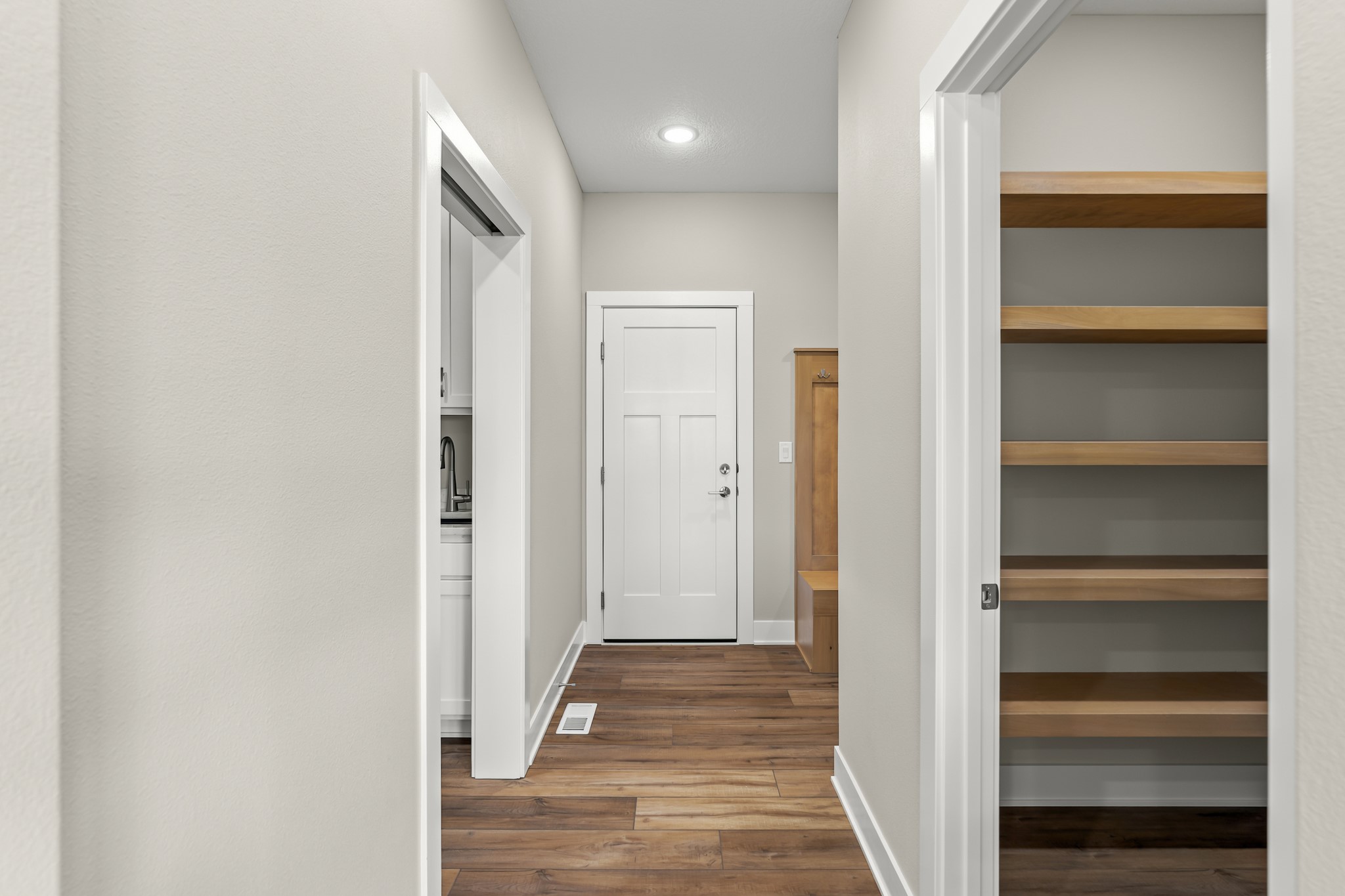 2531 Bos Landen Drive Property Photo 20