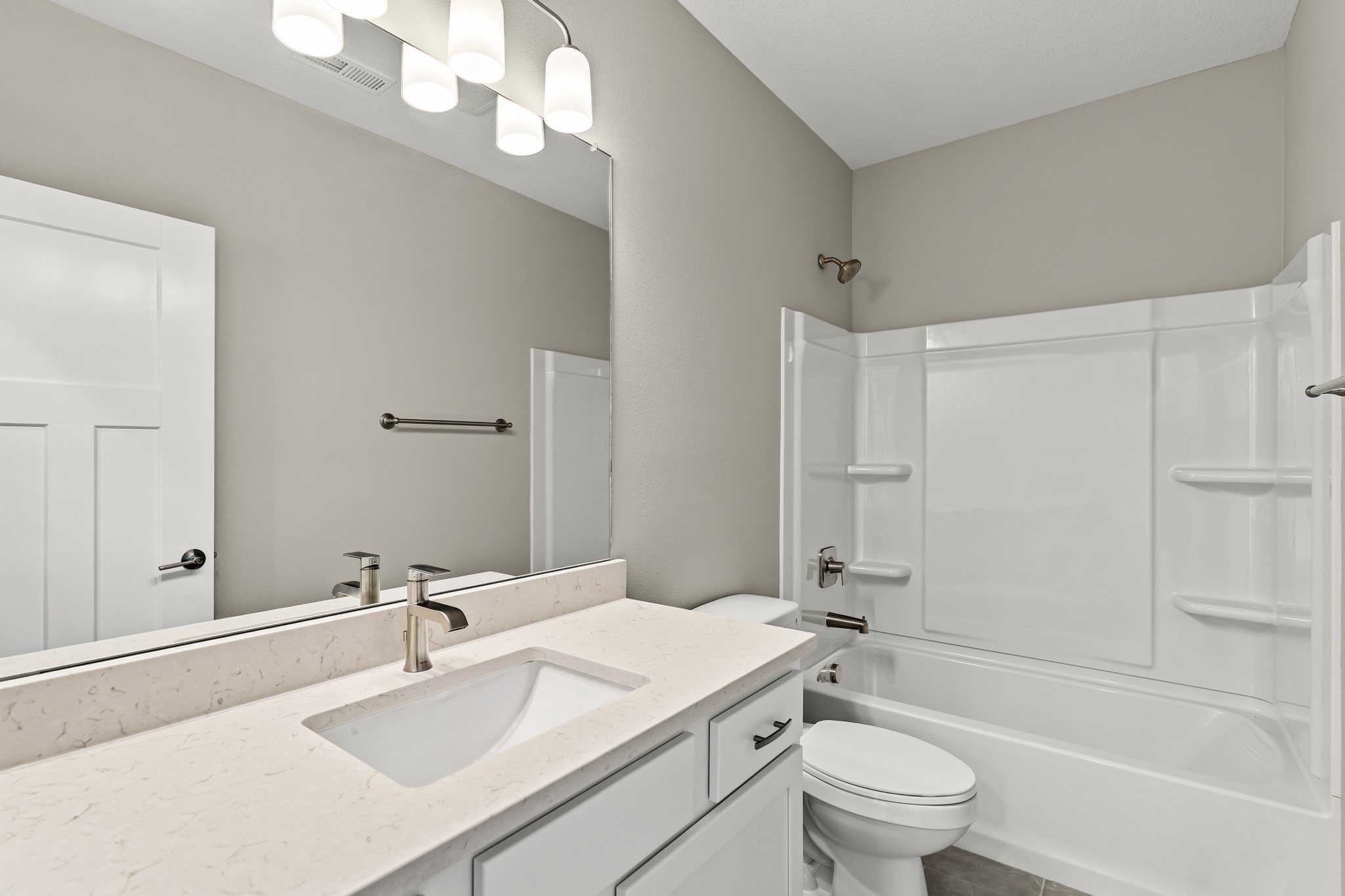 2531 Bos Landen Drive Property Photo 33