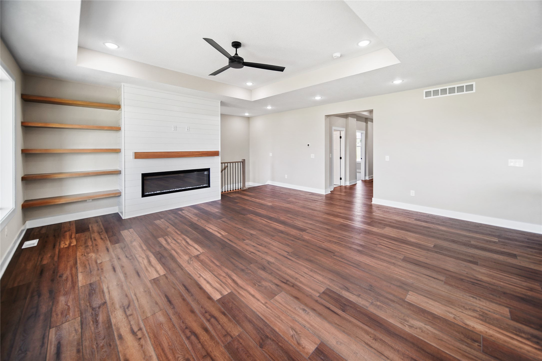 2525 Bos Landen Drive Property Photo 4