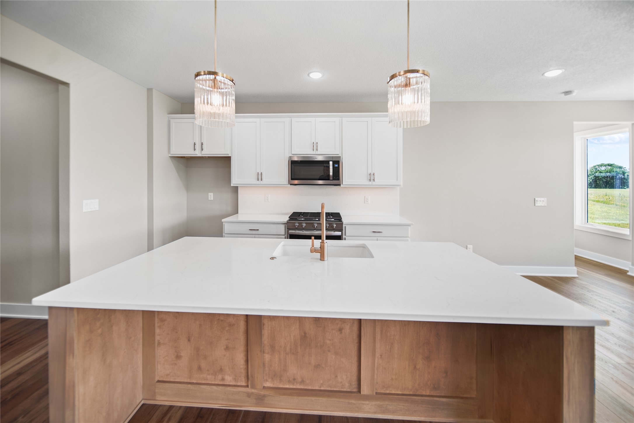 2525 Bos Landen Drive Property Photo 6