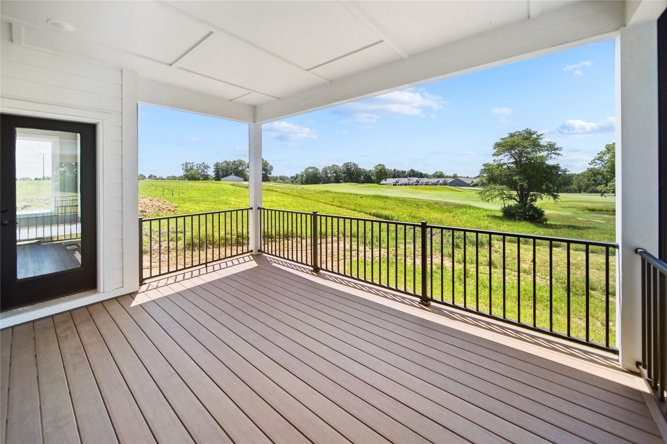 2525 Bos Landen Drive Property Photo 8