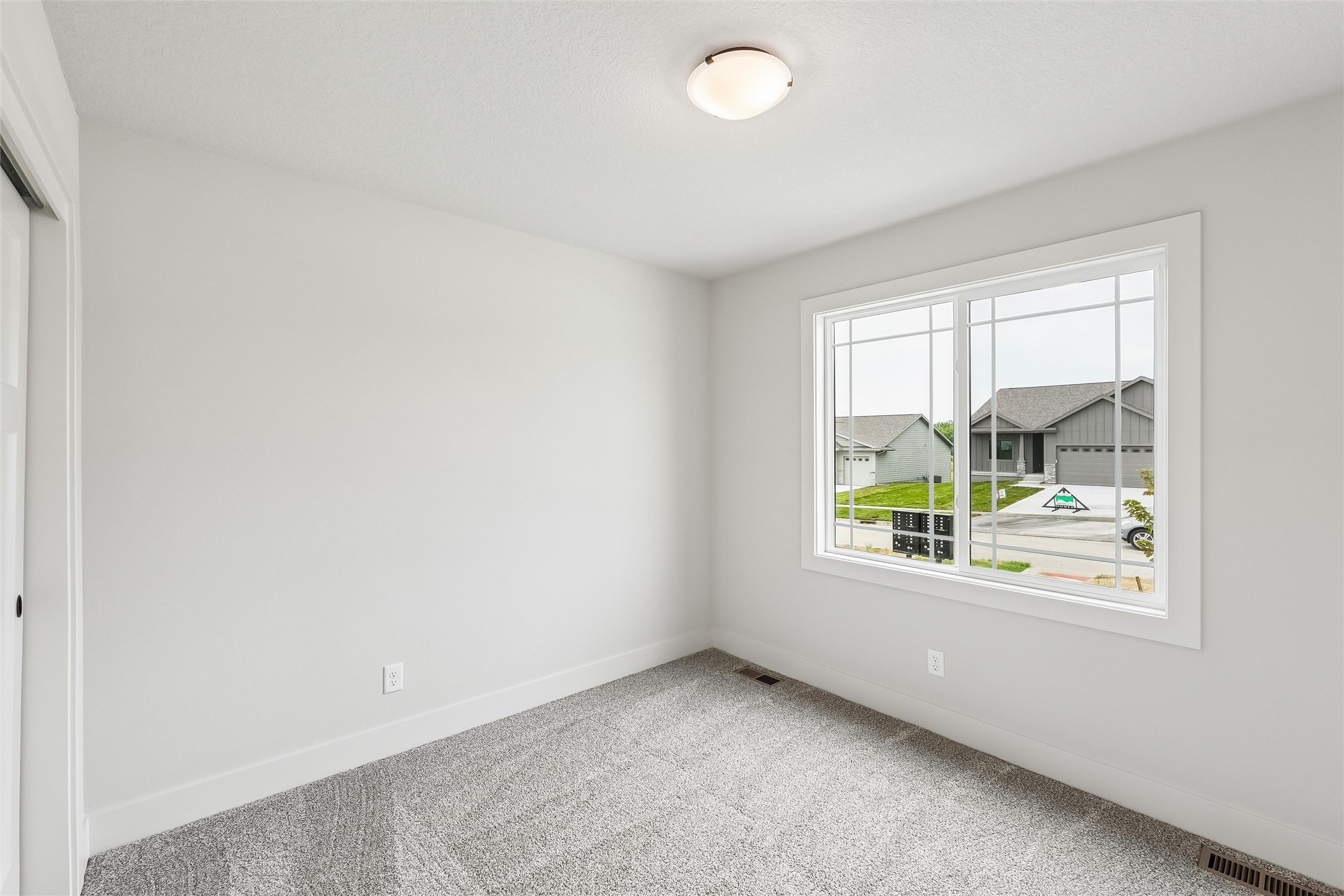 3328 Nw Brookside Drive Property Photo 16