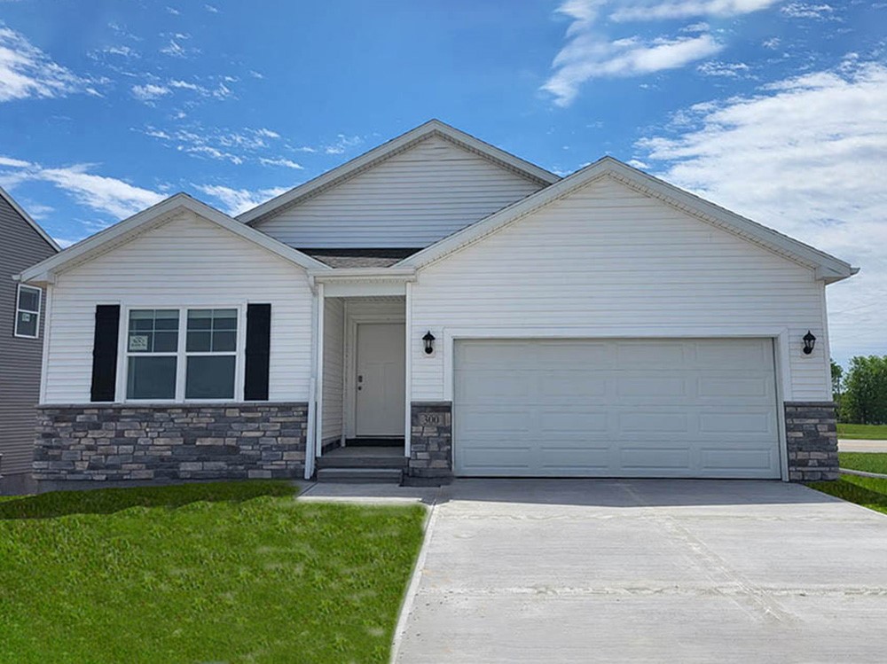 5132 168th Street Property Photo 1