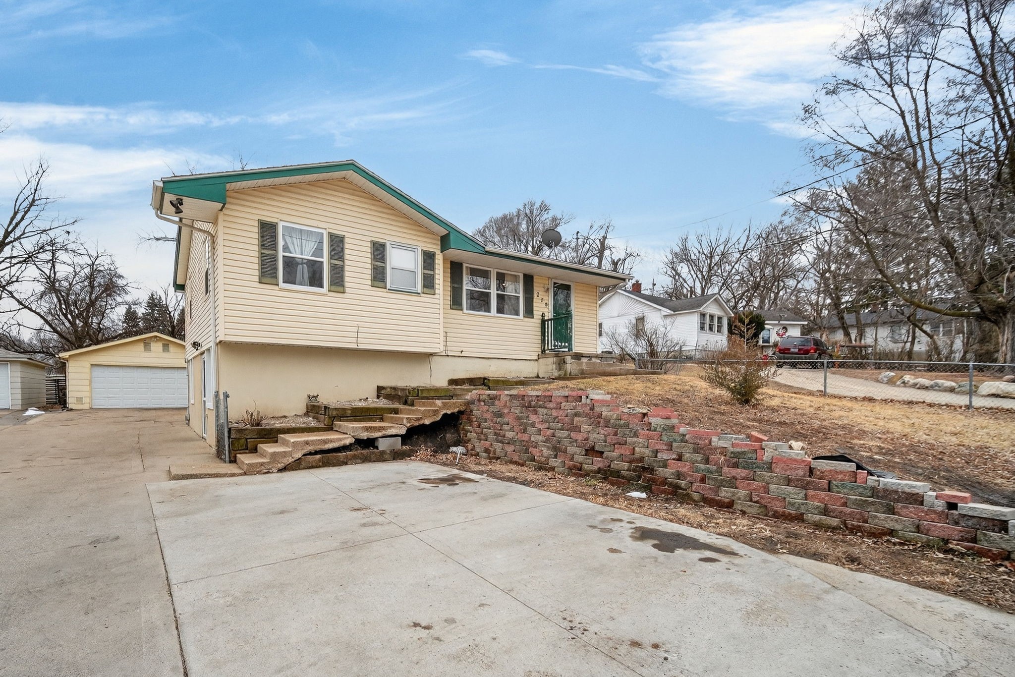 238 Leach Avenue Property Photo 2
