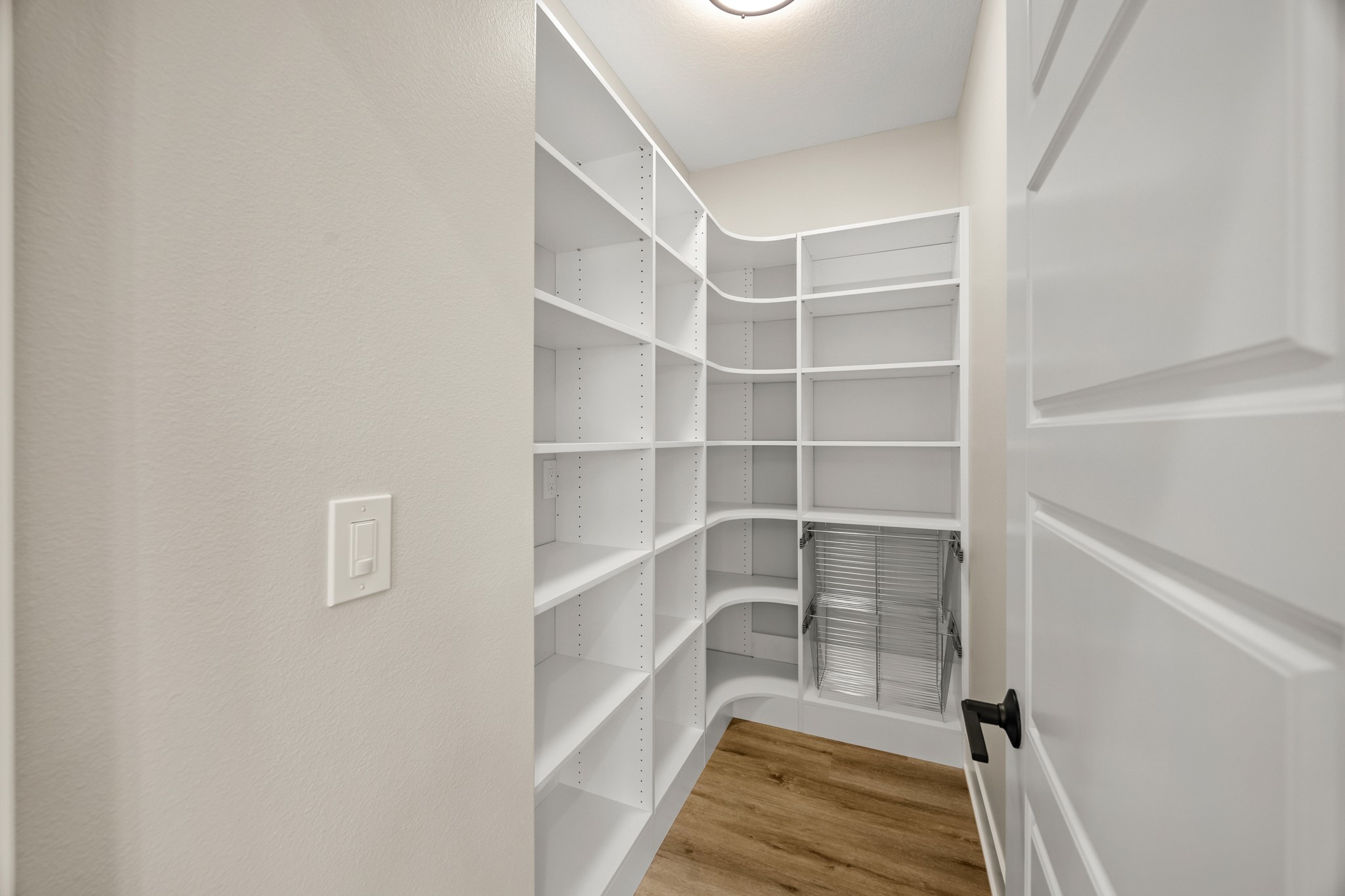 9806 Watermeadow Circle Property Photo 13