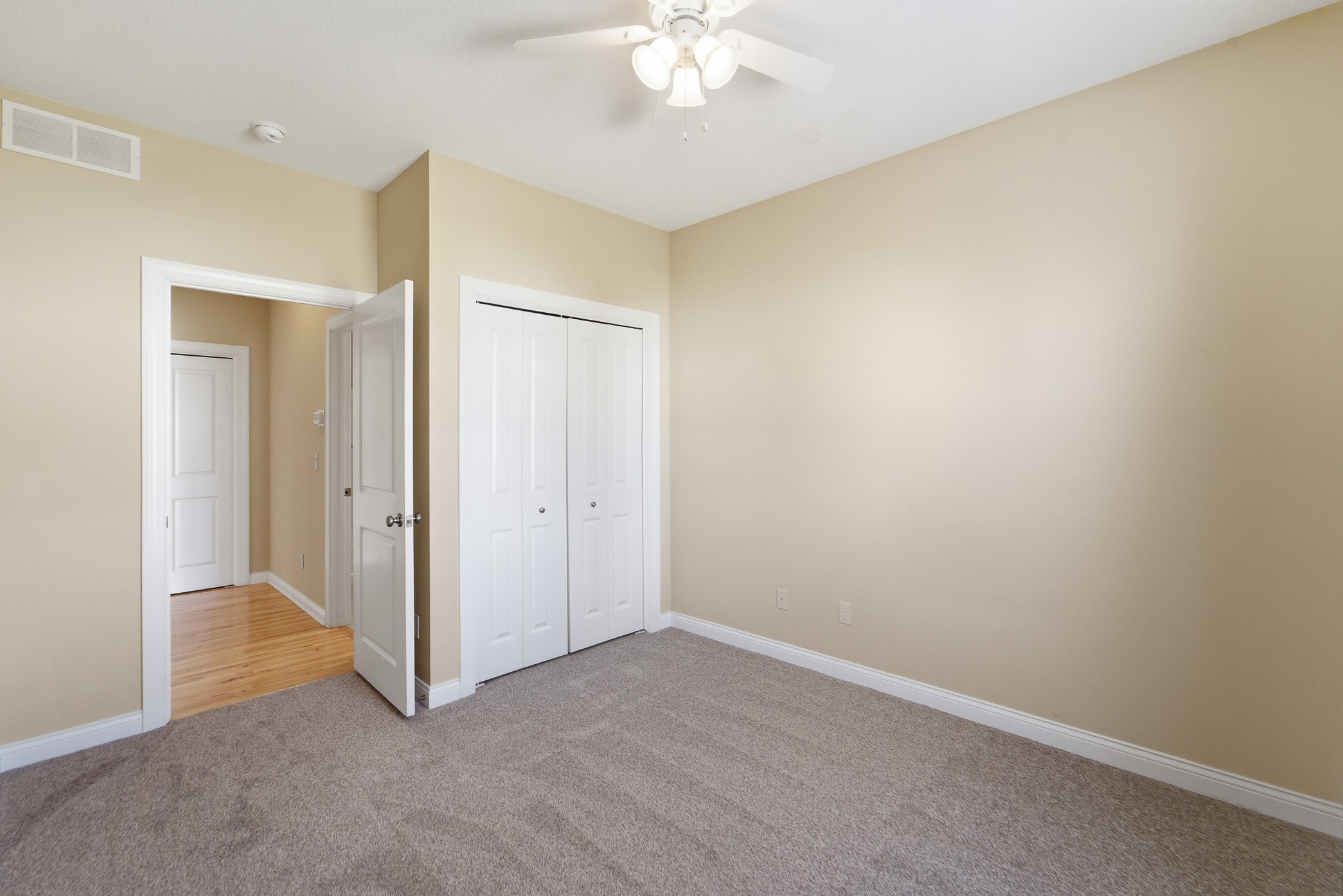 13007 Alpine Drive Property Photo 19