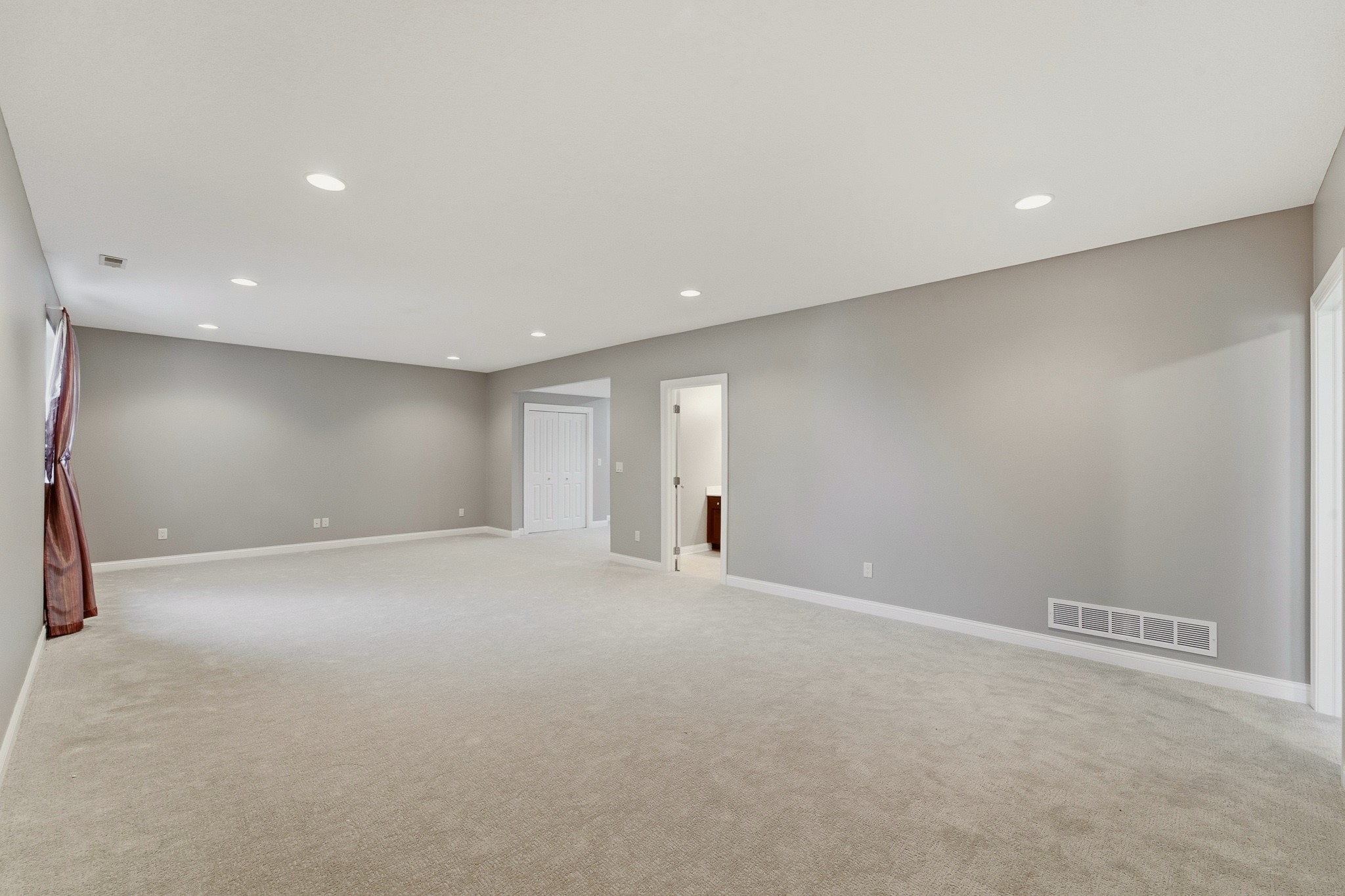 13007 Alpine Drive Property Photo 27