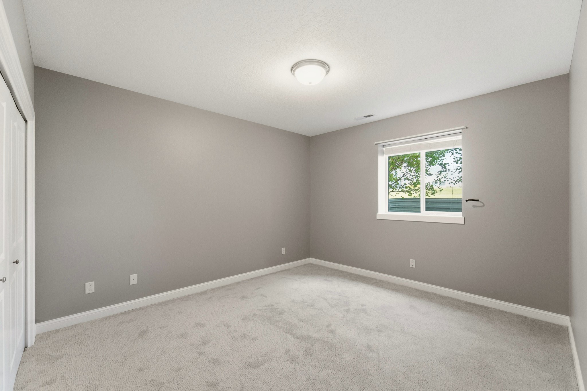 13007 Alpine Drive Property Photo 30