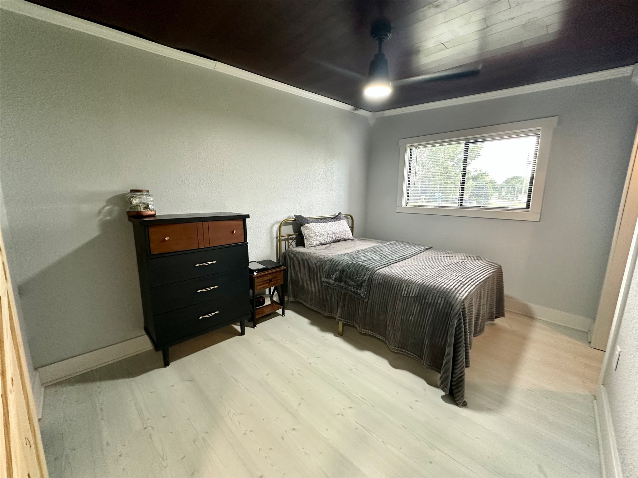 1305 Holiday Lane Property Photo 25