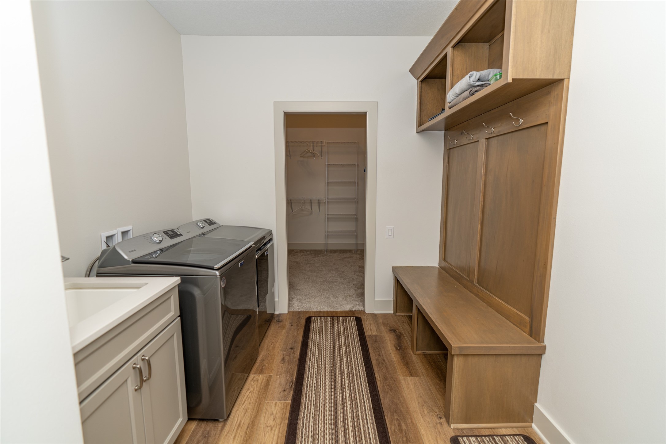 853 S Brookings Court Property Photo 21