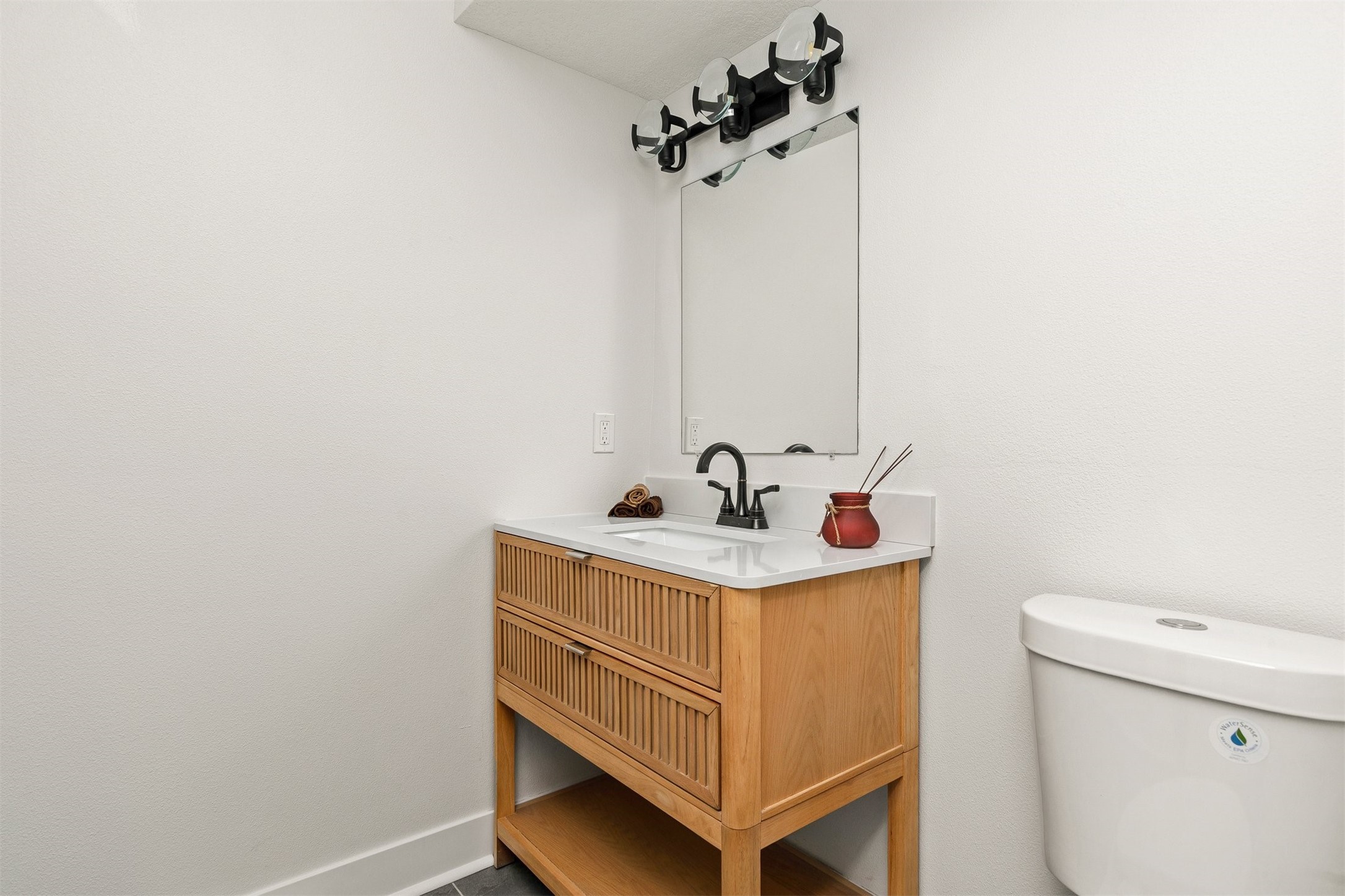 1009 27th Street Property Photo 14