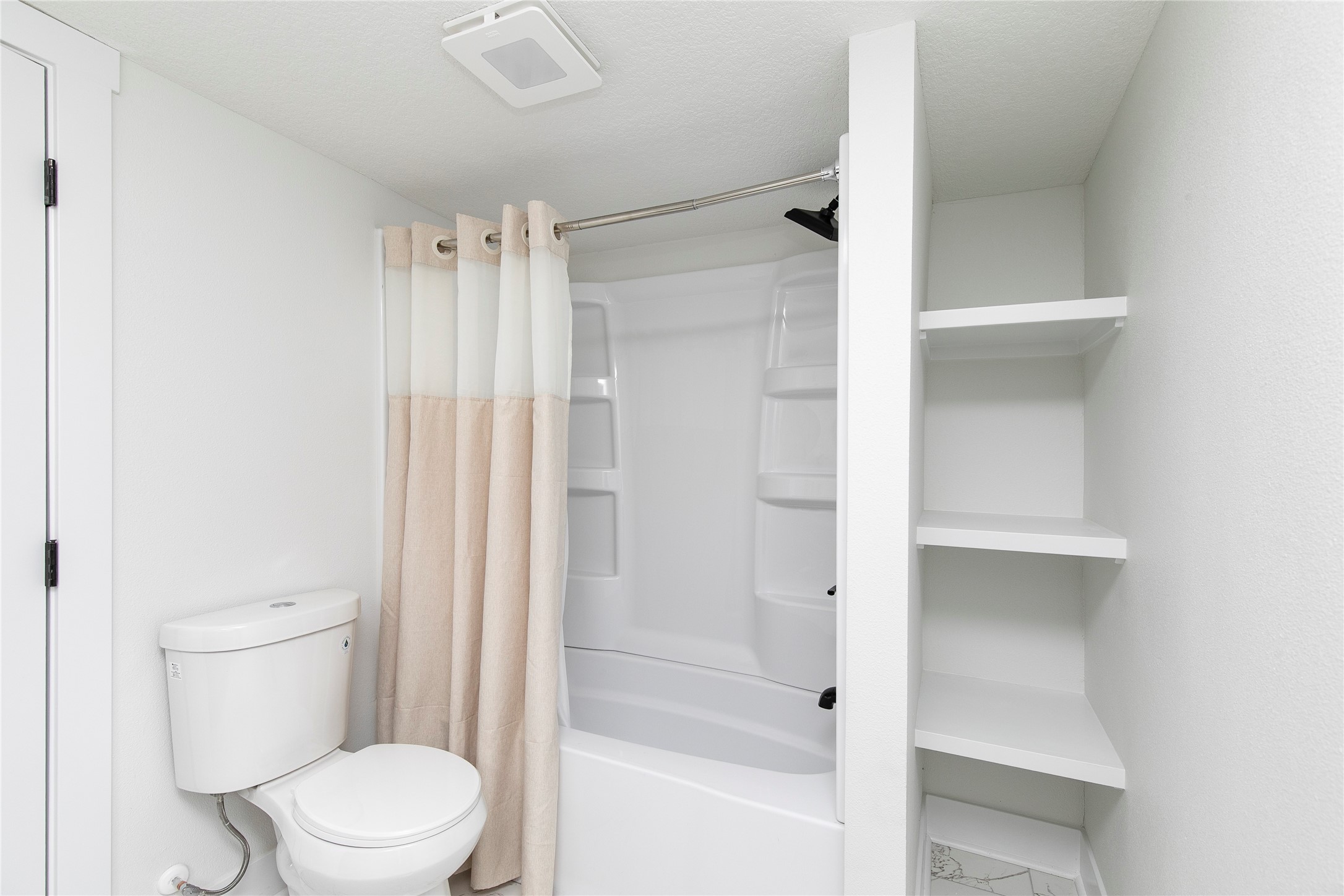 1009 27th Street Property Photo 20