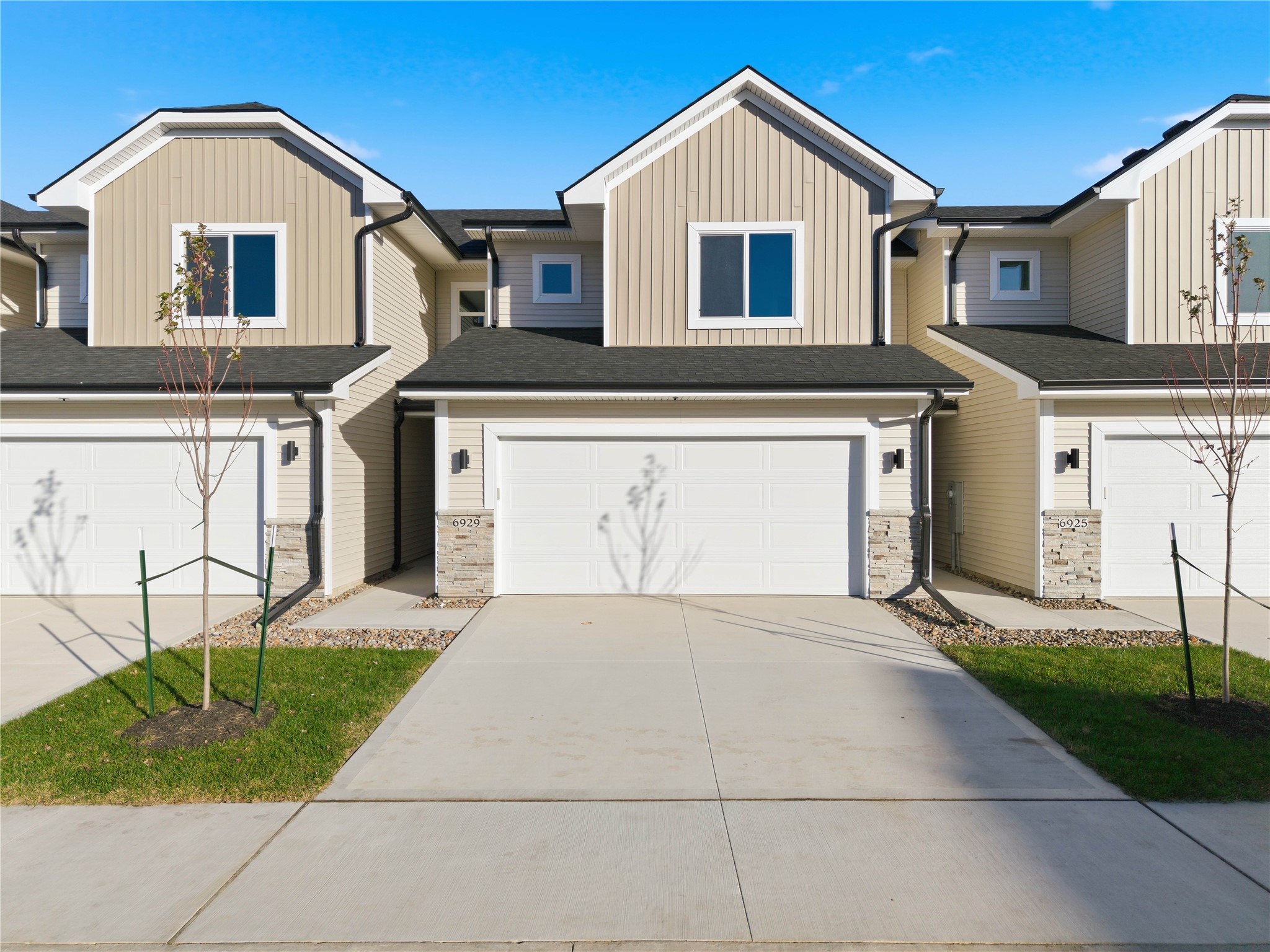 6929 Poppy Court Property Photo 1