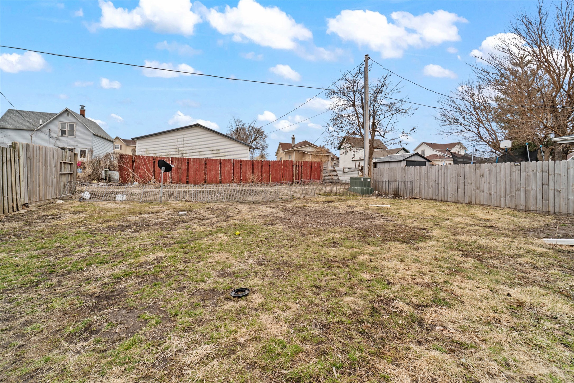 411 Swayze Street Property Photo 13