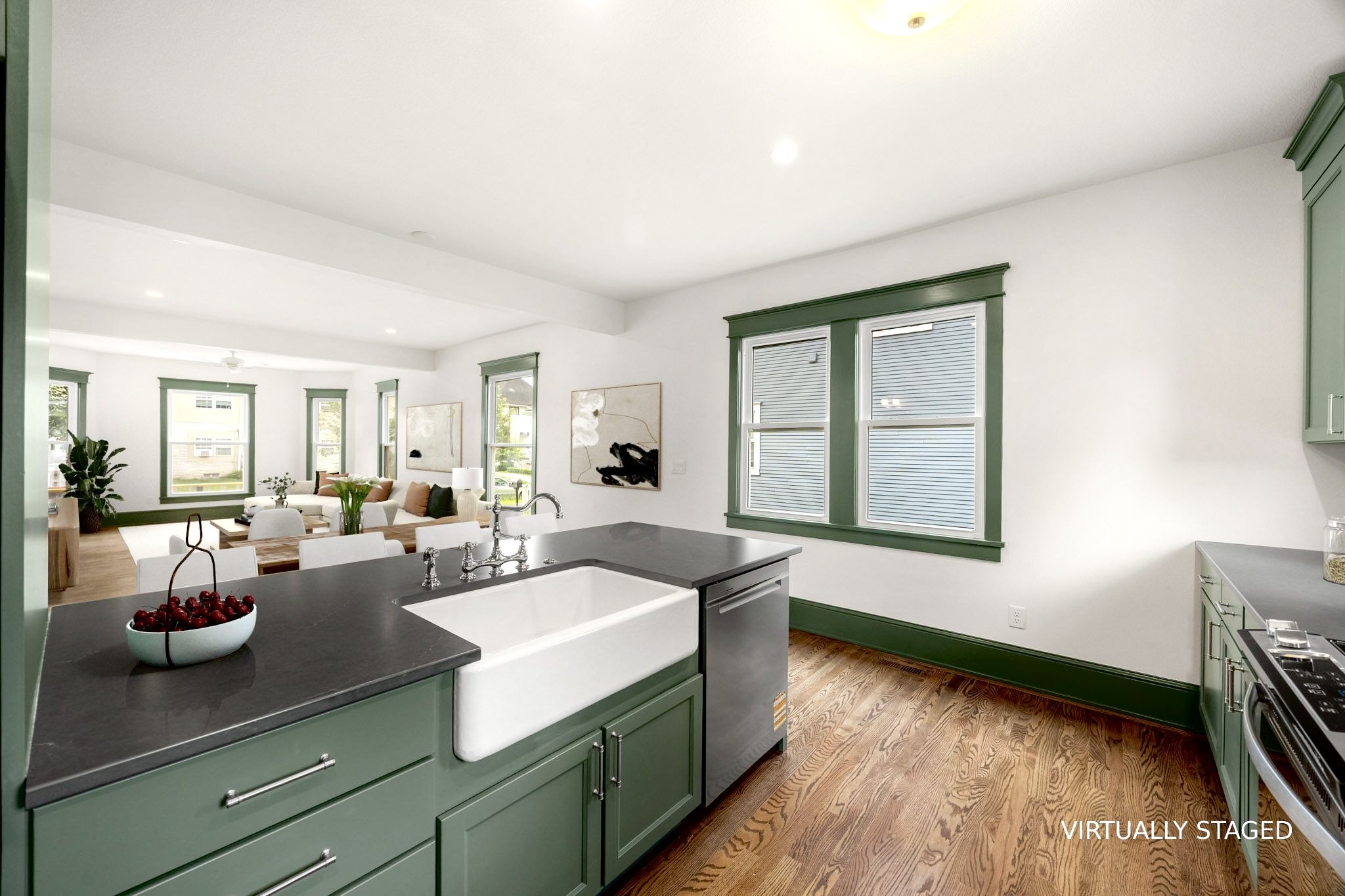 1132 26th Street Property Photo 11